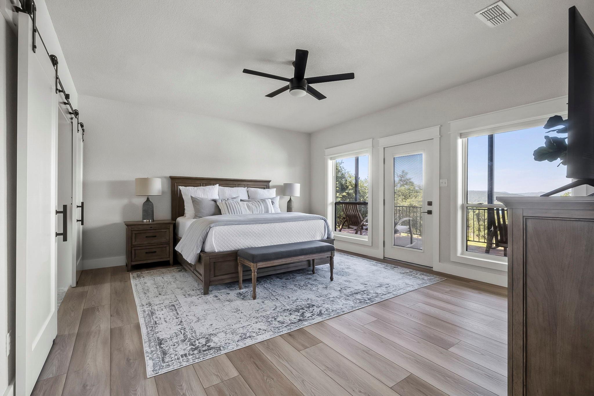 1242 STAGECOACH DR Dr, Canyon Lake, TX 78133