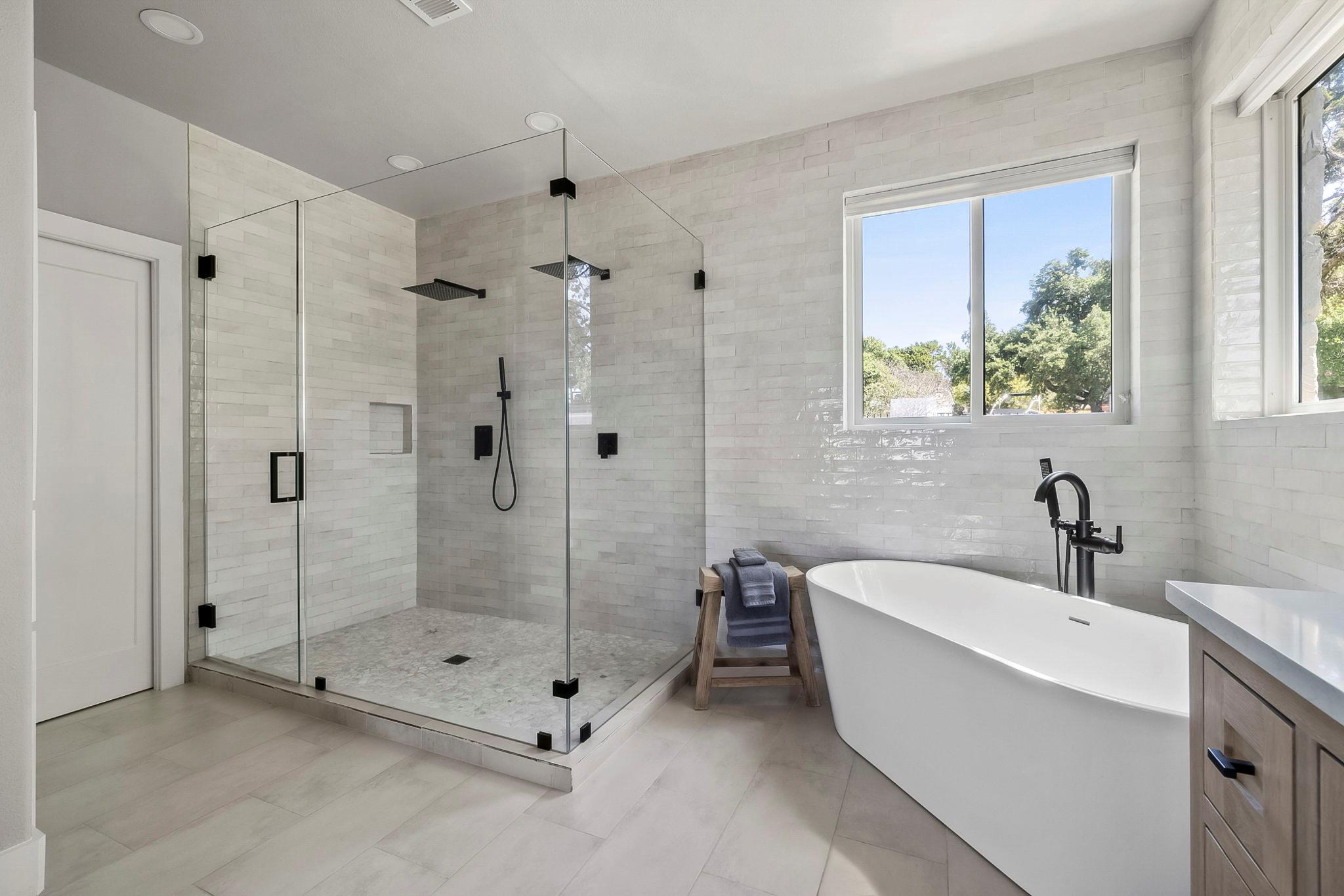 1242 STAGECOACH DR Dr, Canyon Lake, TX 78133