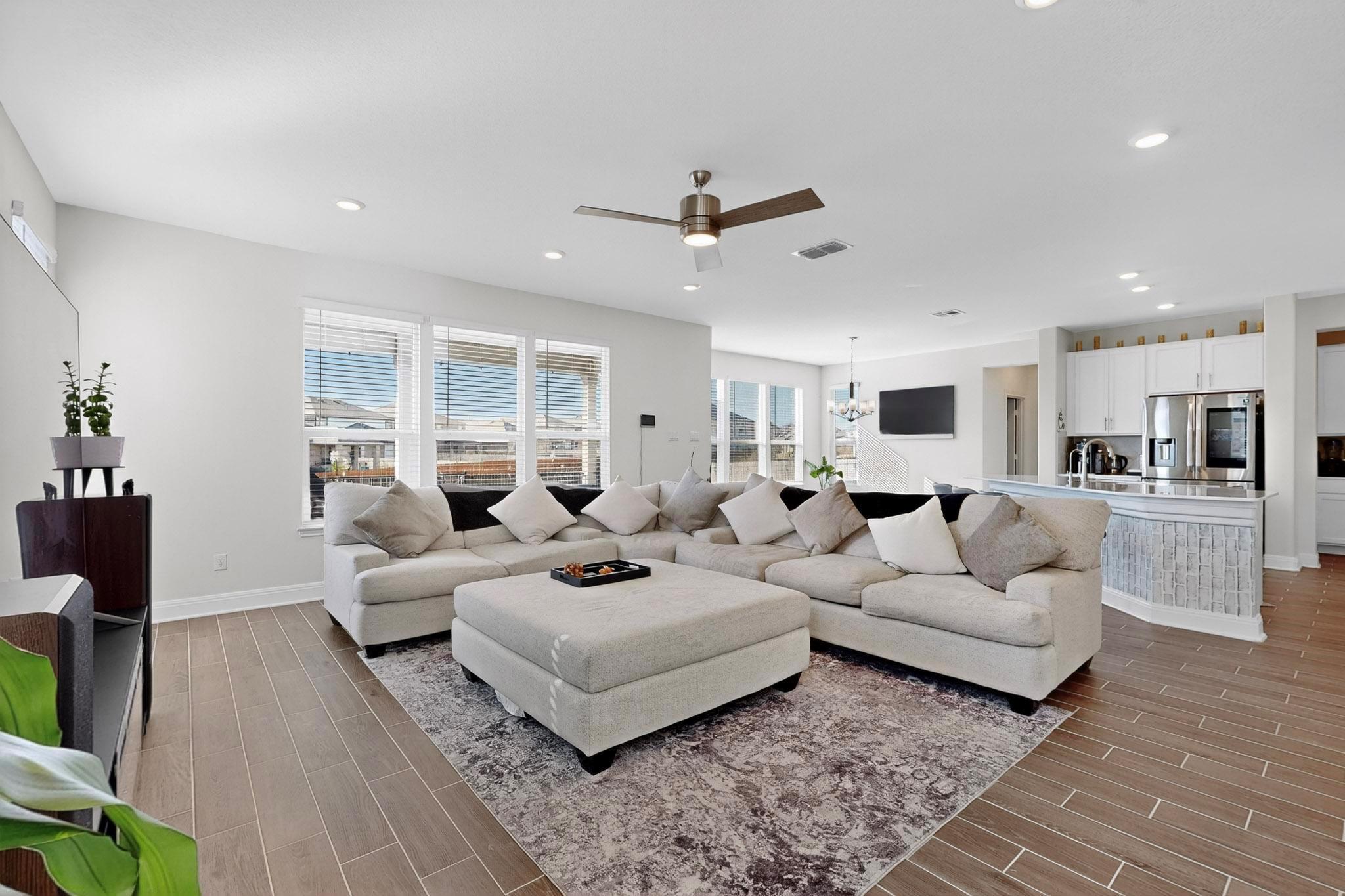 3830 Riardo Dr, Round Rock, TX 78665