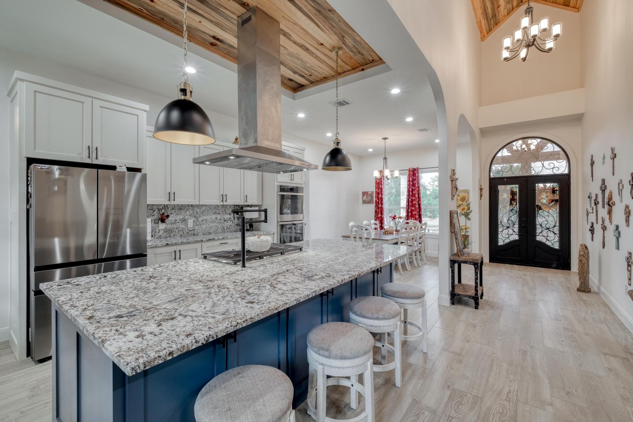 1901 E State Highway 21 # B, Paige, TX 78659