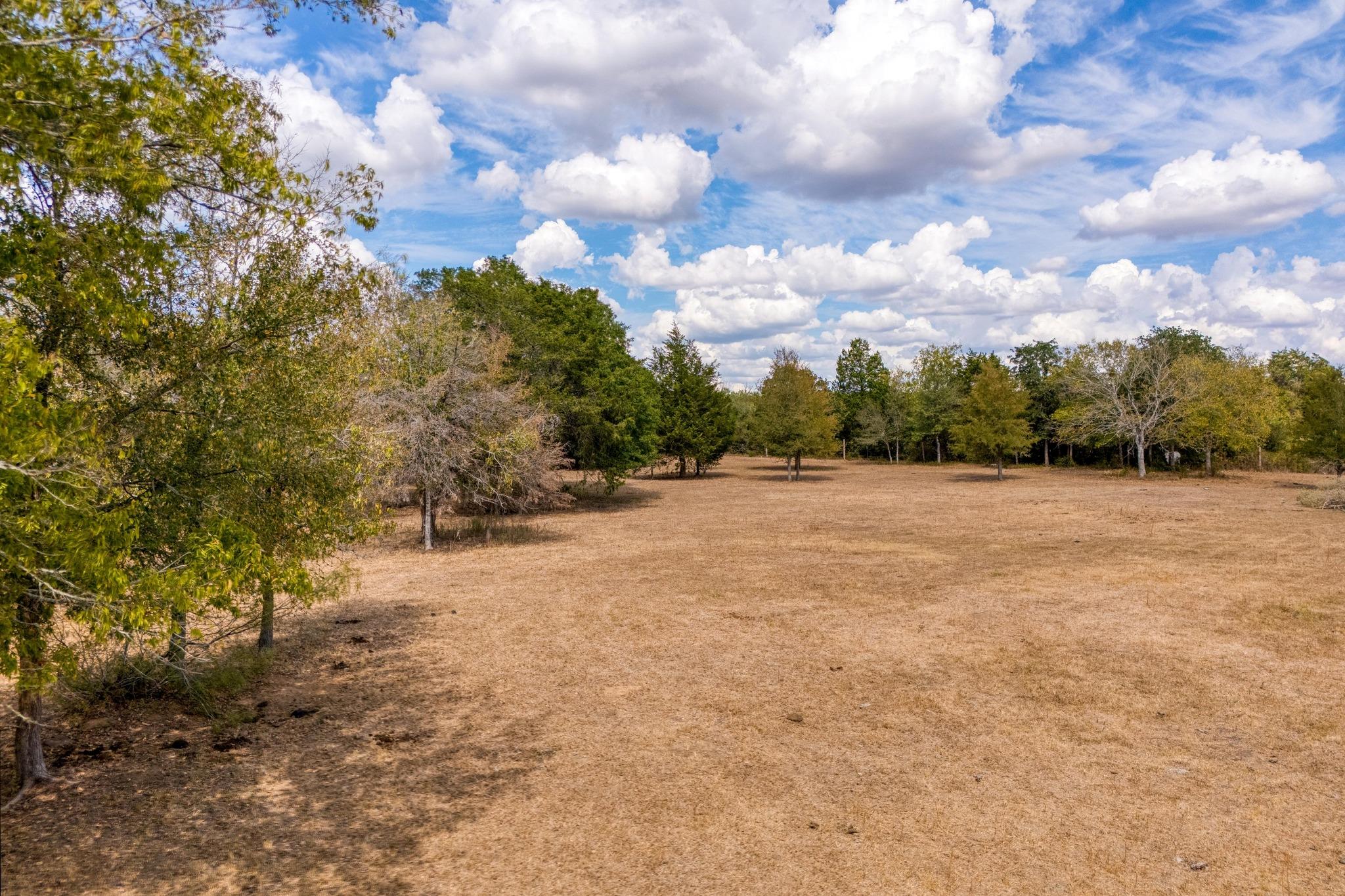 1901 E State Highway 21 # B, Paige, TX 78659