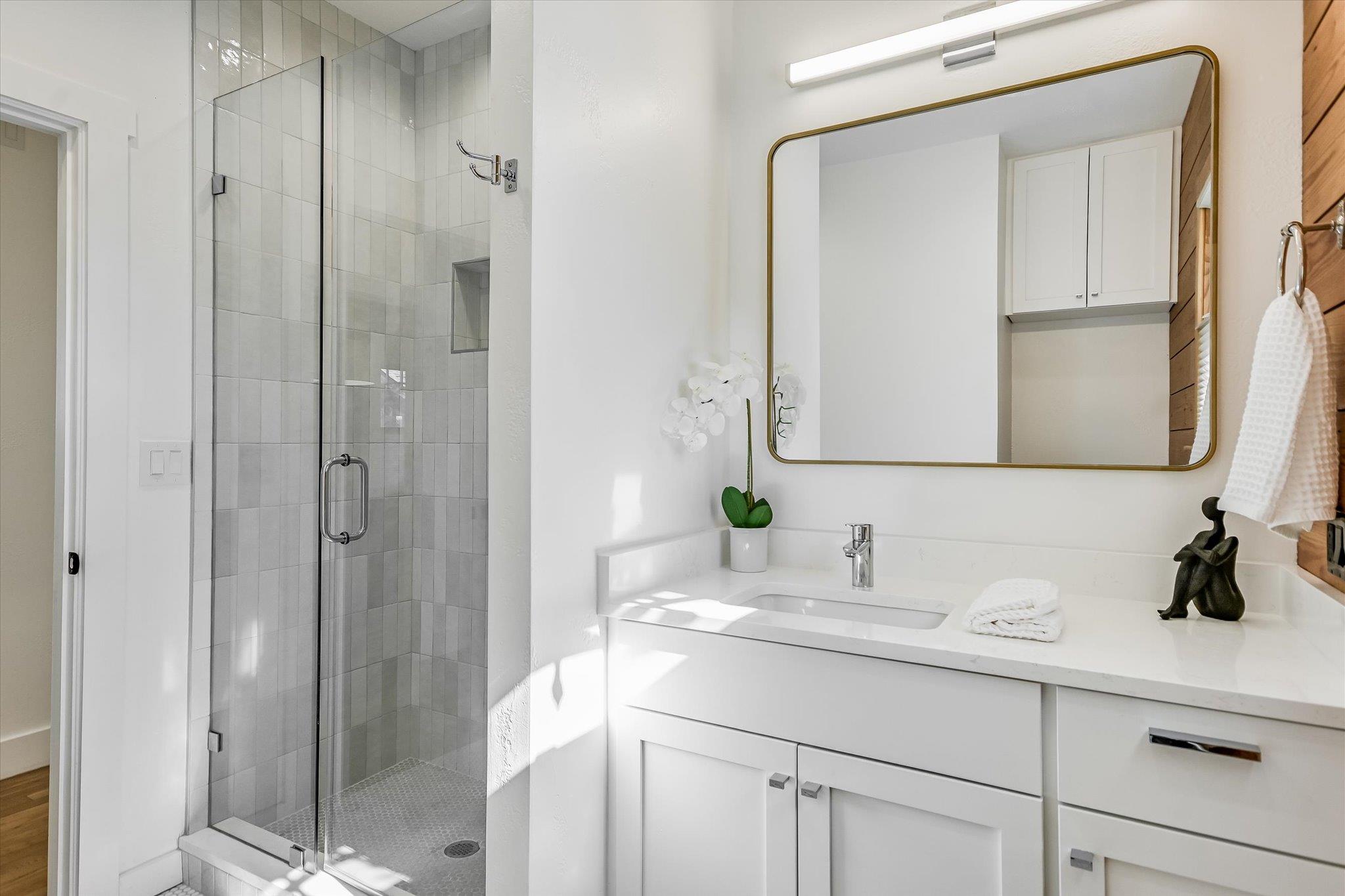 106 E 35th St, Austin, TX 78705