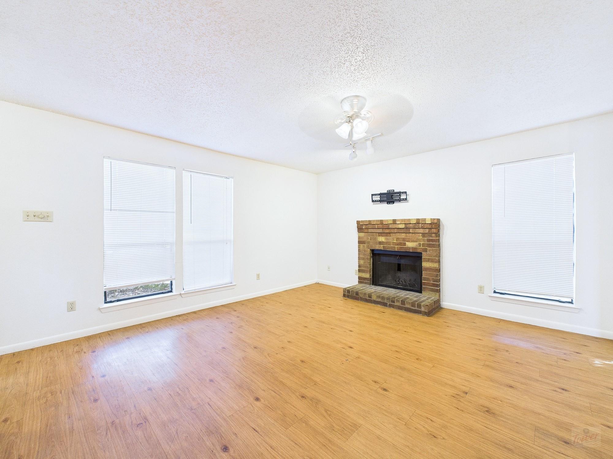 8502 Lyndon Ln # A, Austin, TX 78729