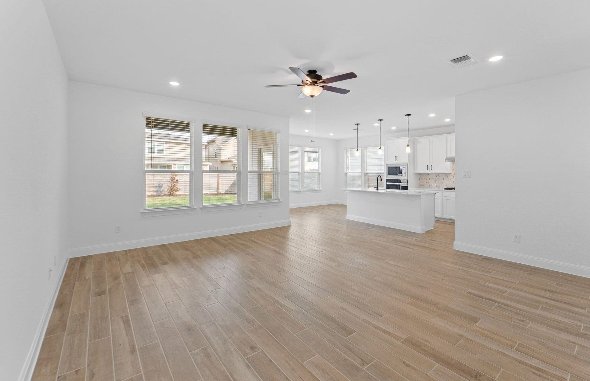 248 Regatta Trl, Leander, TX 78641