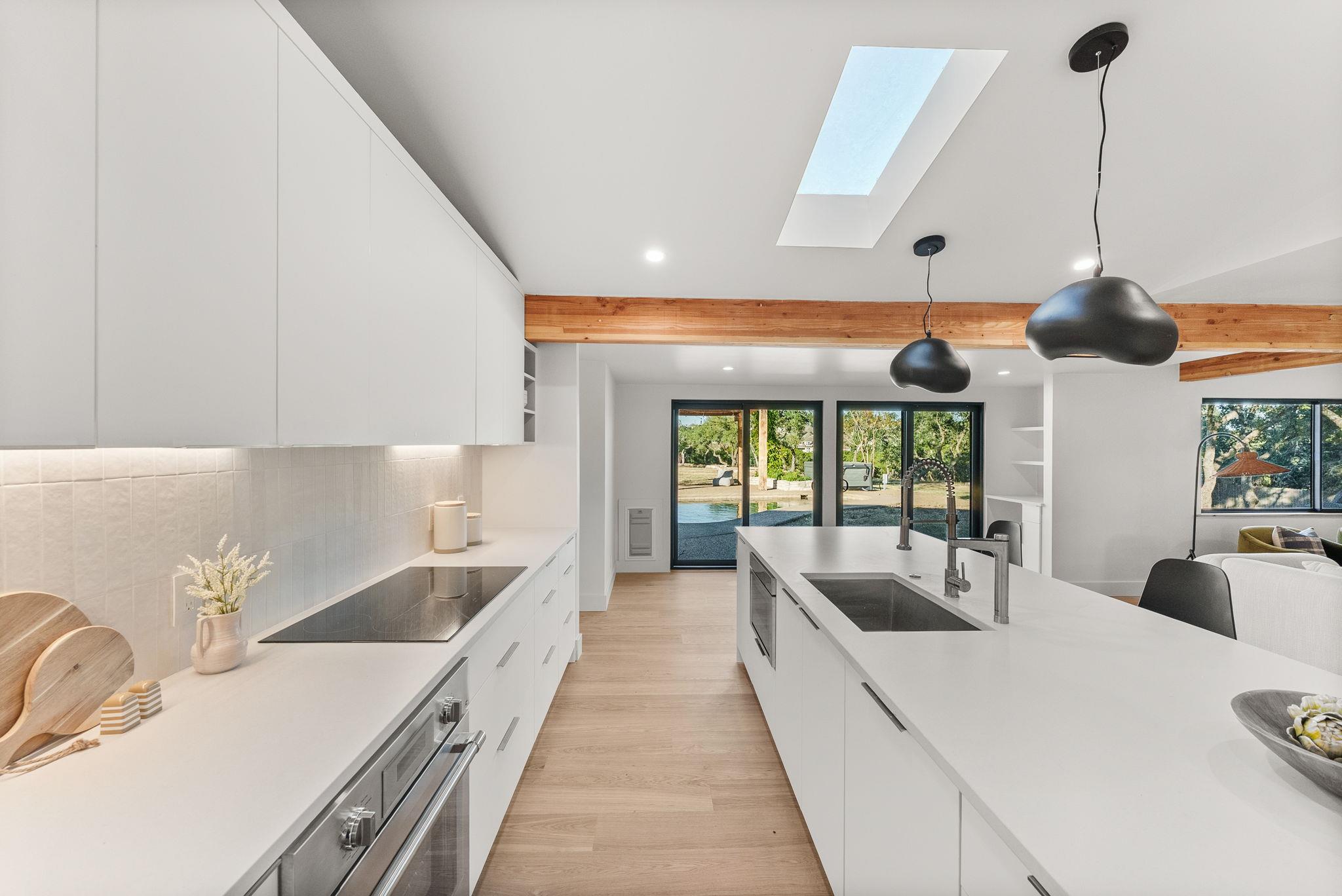 8717 South View Rd, Austin, TX 78737