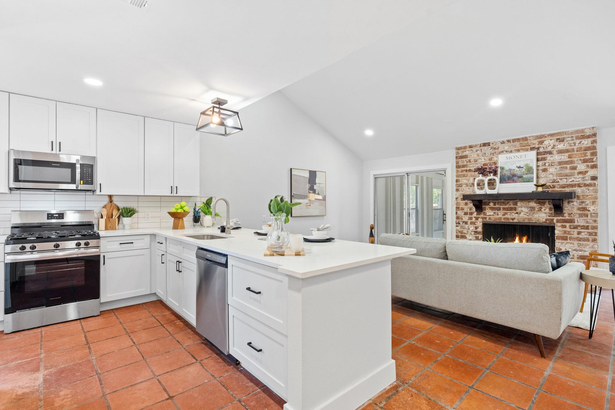 7503 Berkman Dr, Austin, TX 78752