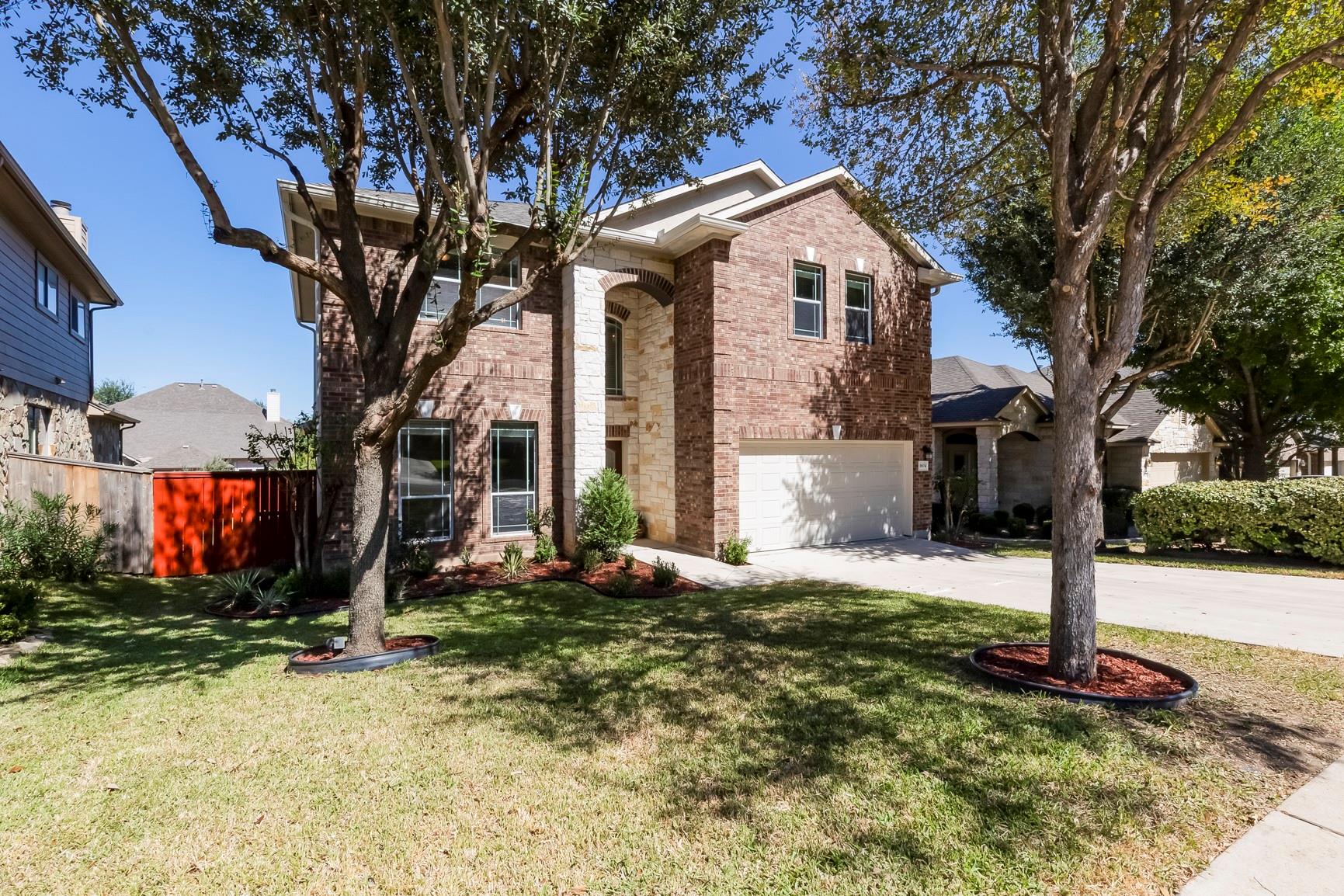 1604 Greenside Dr, Round Rock, TX 78665