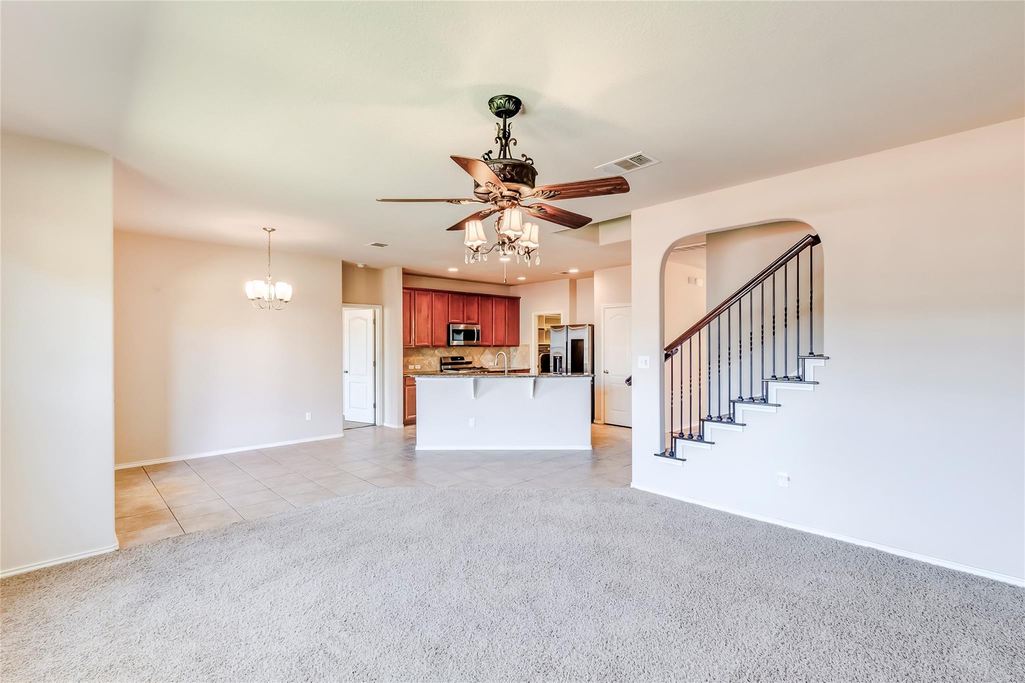 1604 Greenside Dr, Round Rock, TX 78665