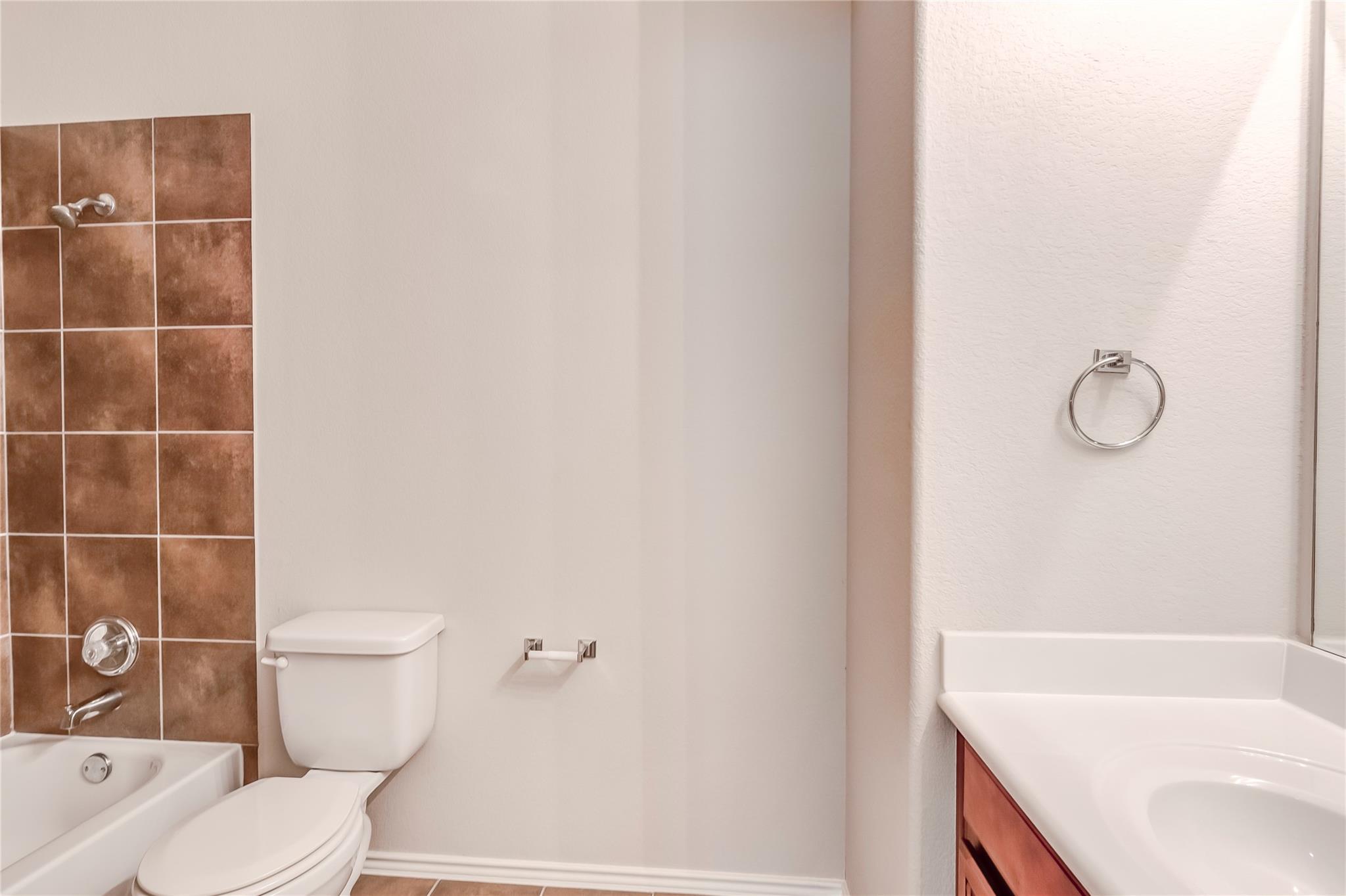 1604 Greenside Dr, Round Rock, TX 78665