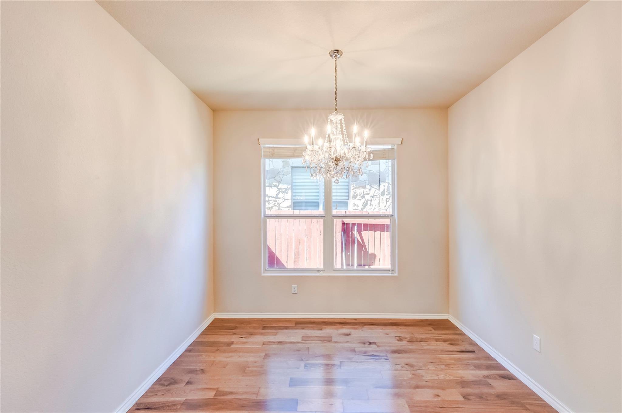 1604 Greenside Dr, Round Rock, TX 78665