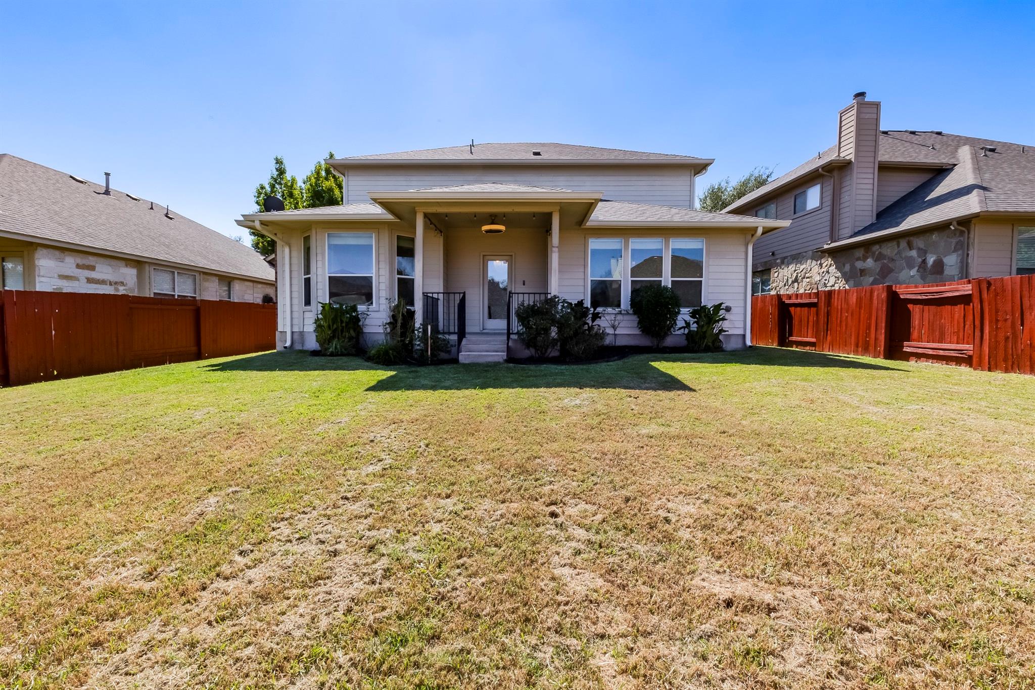 1604 Greenside Dr, Round Rock, TX 78665