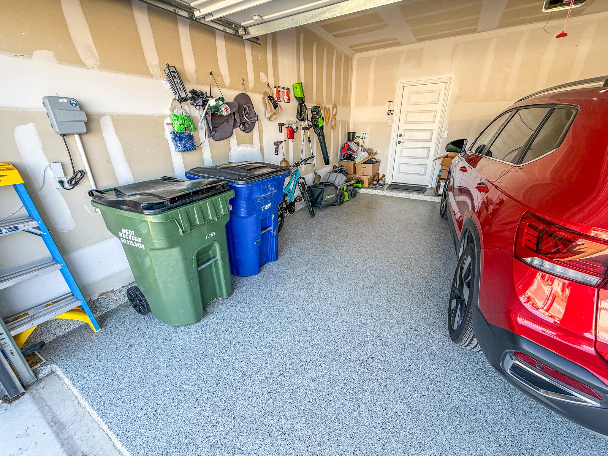 121 Outlaw Dr, Jarrell, TX 76537