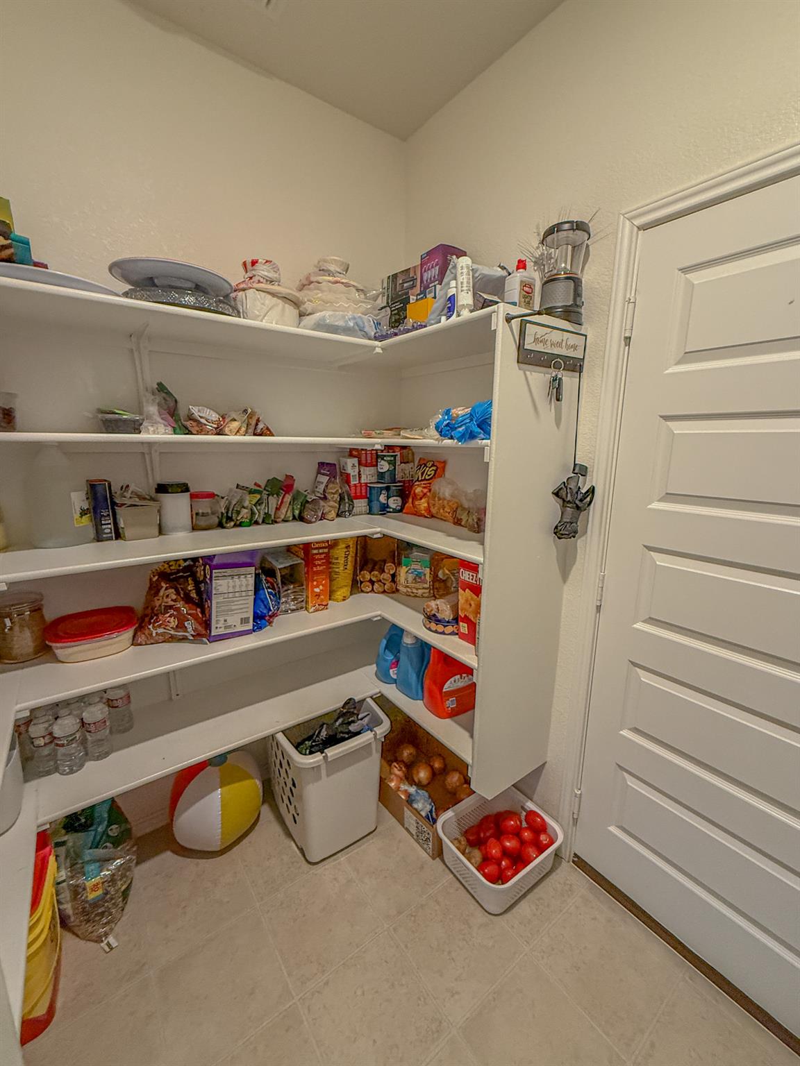 121 Outlaw Dr, Jarrell, TX 76537