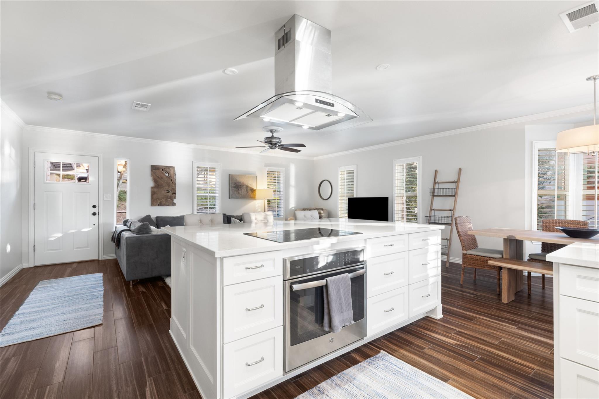 308 Cedar Hurst Ln, Austin, TX 78734