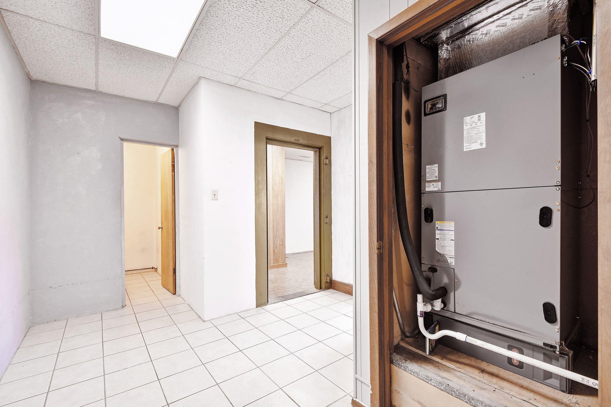 310 Quinlan St, Kerrville, TX 78028