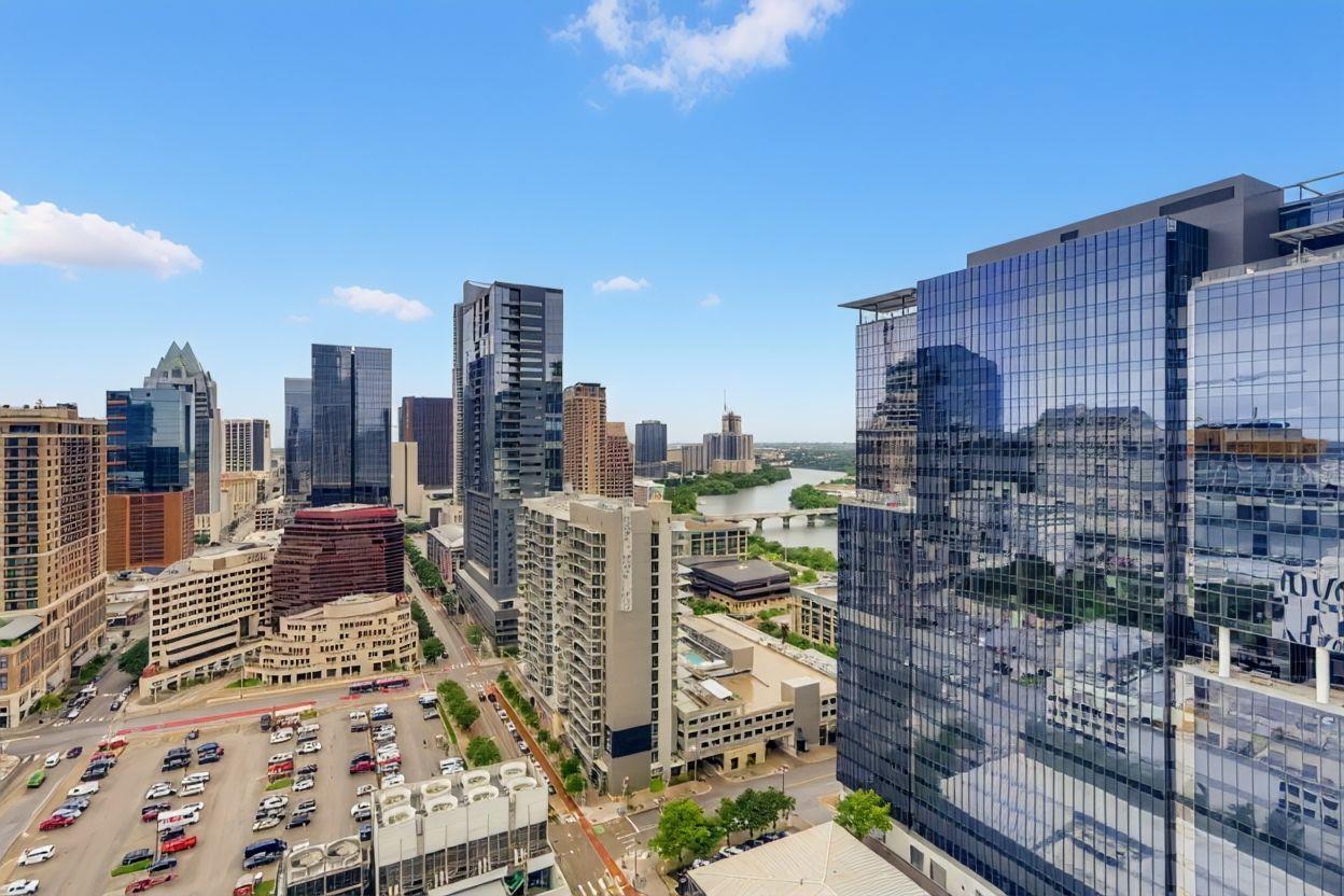 360 Nueces St # 2607, Austin, TX 78701