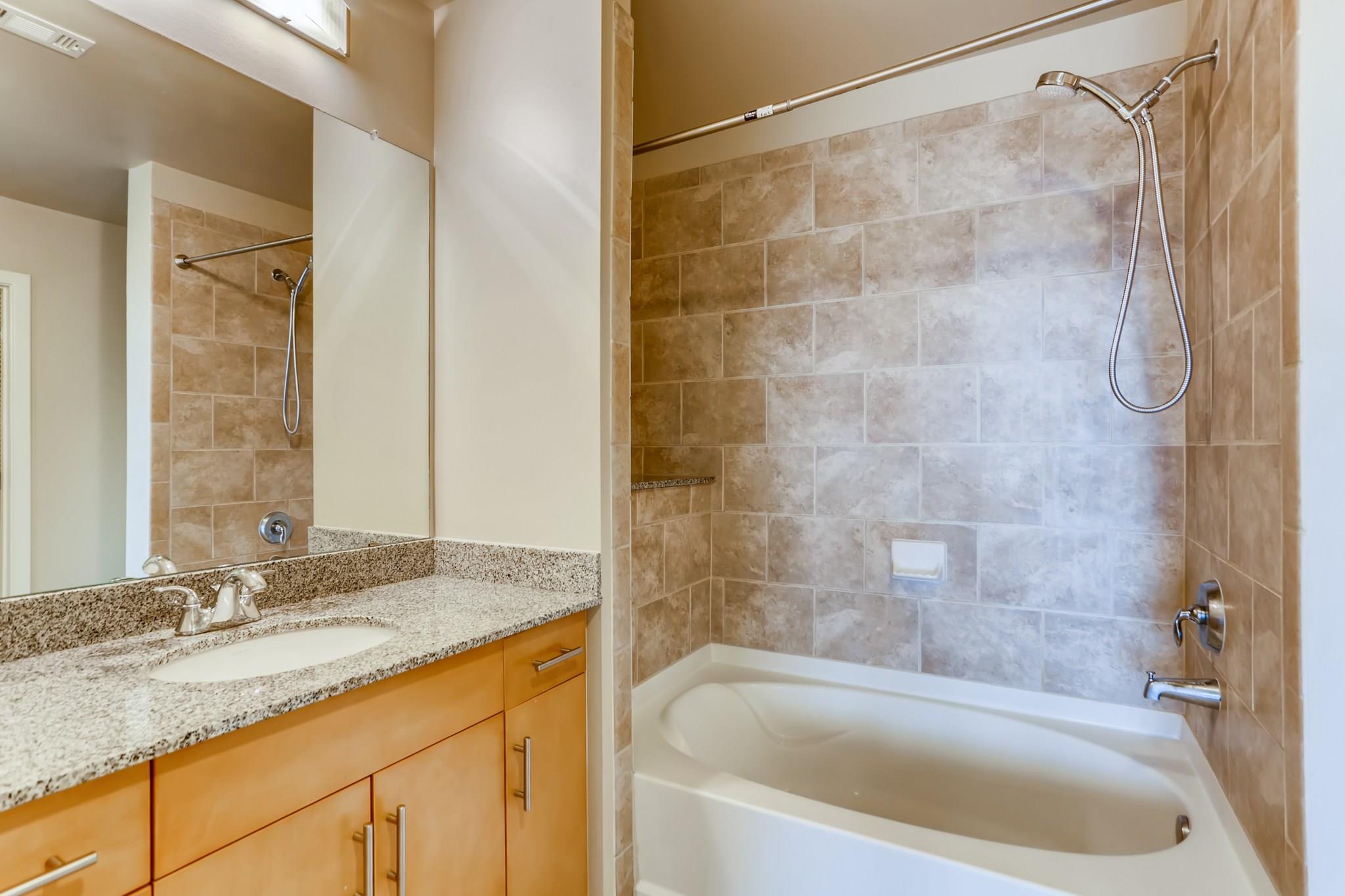 360 Nueces St # 2607, Austin, TX 78701