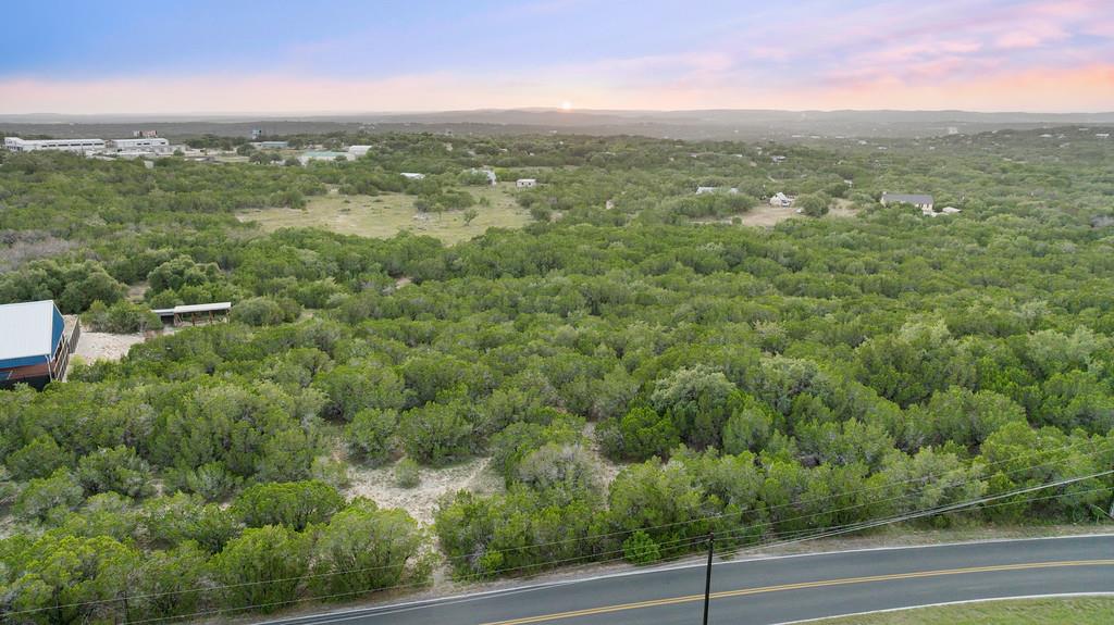 4000 Crawford Rd, Spicewood, TX 78669