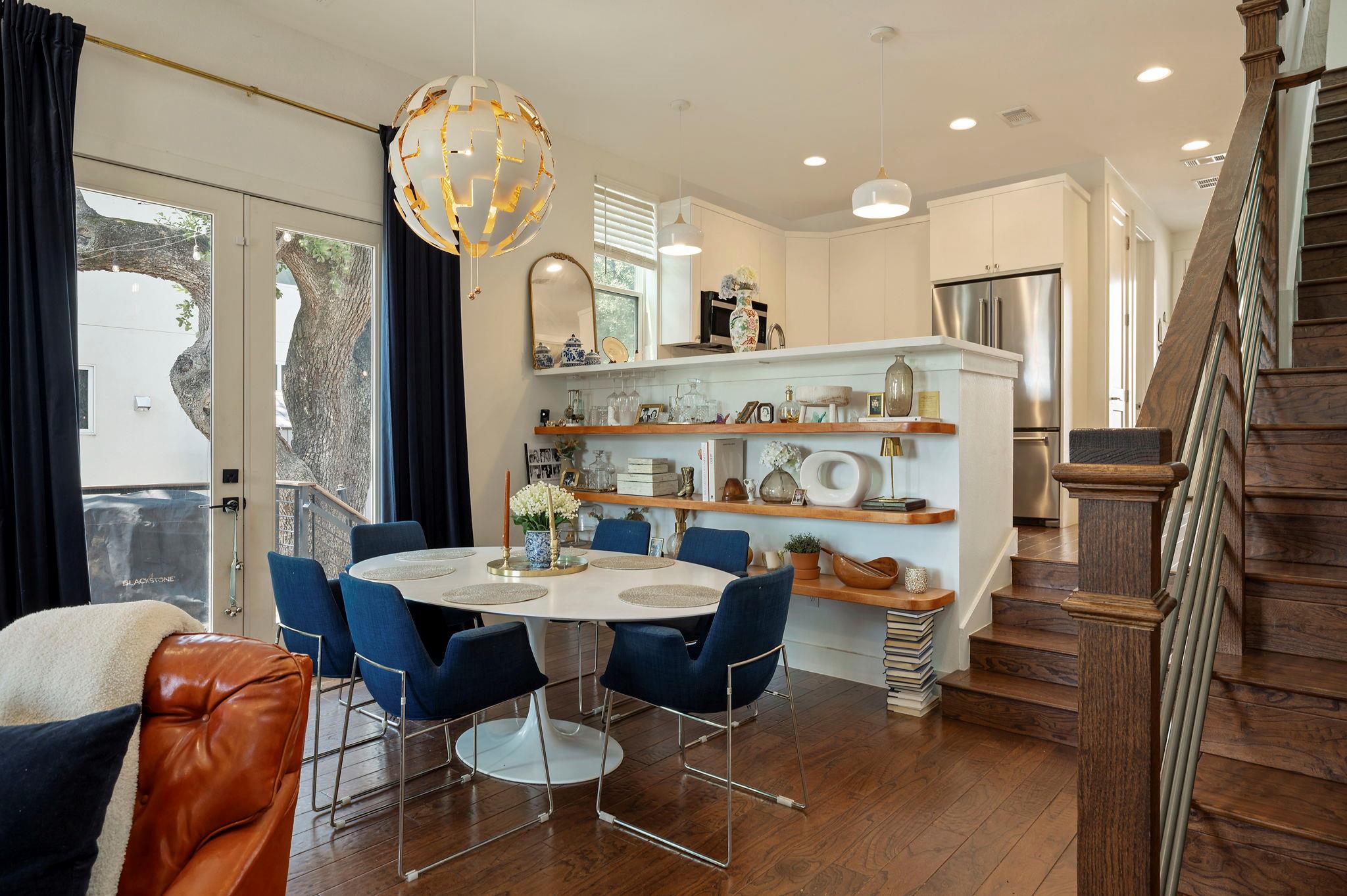 2812 Oak Springs Dr # 1, Austin, TX 78702