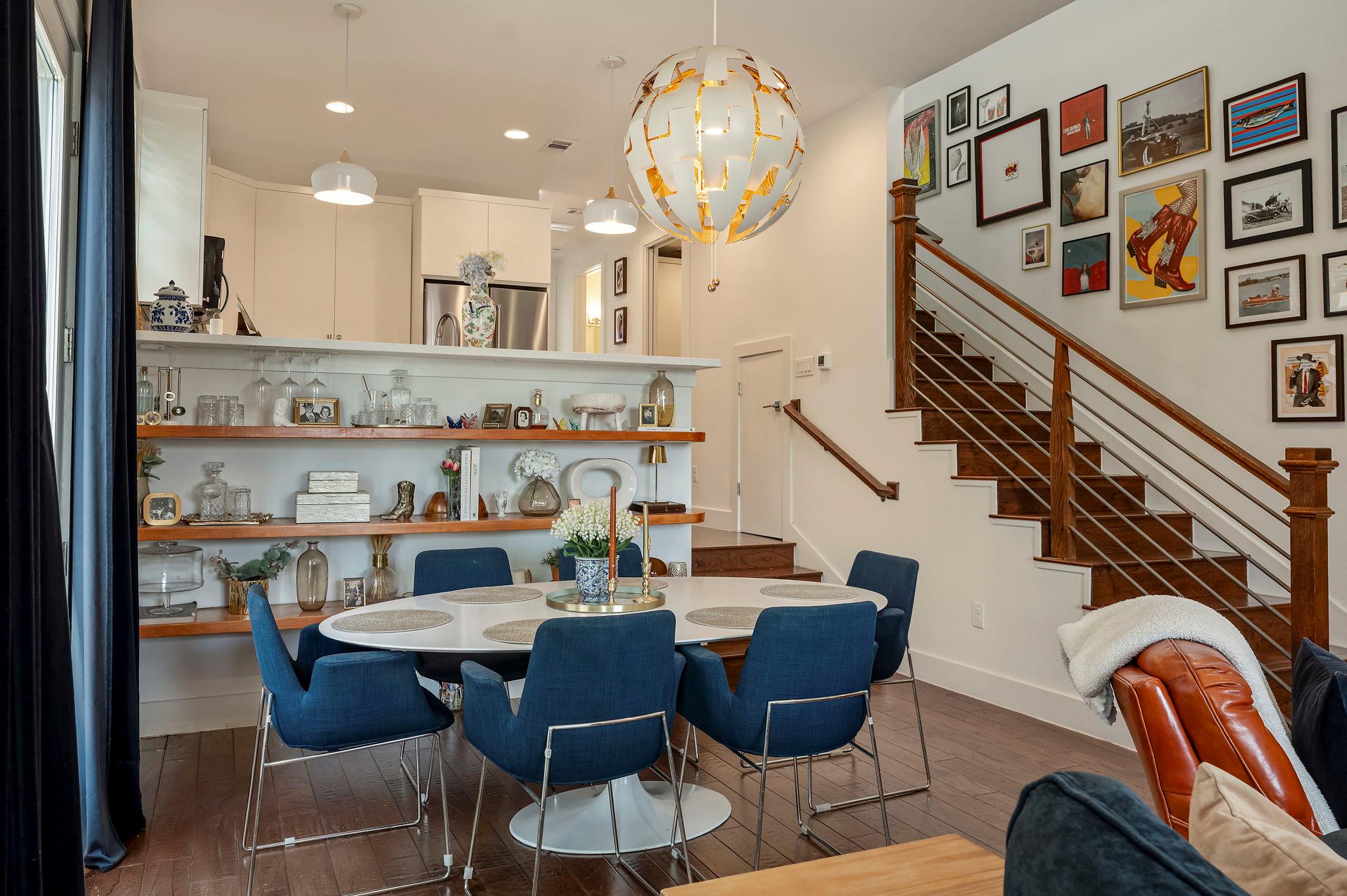 2812 Oak Springs Dr # 1, Austin, TX 78702