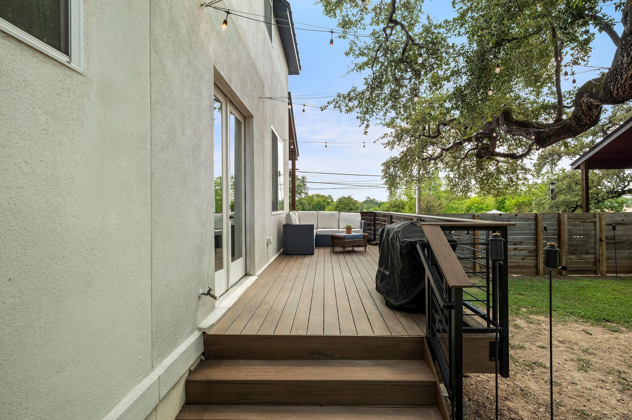 2812 Oak Springs Dr # 1, Austin, TX 78702