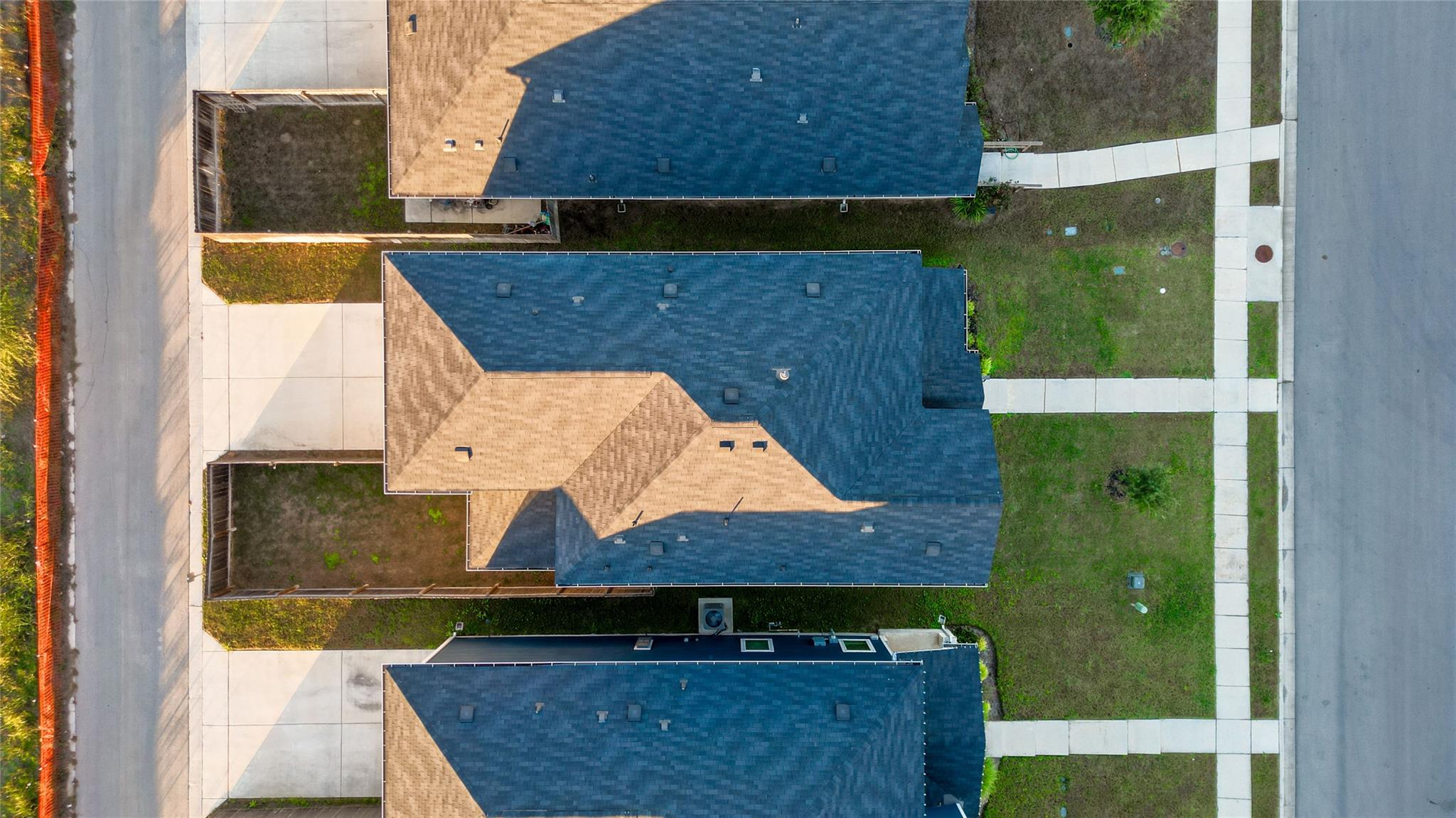 324 Kenai Dr, Kyle, TX 78640