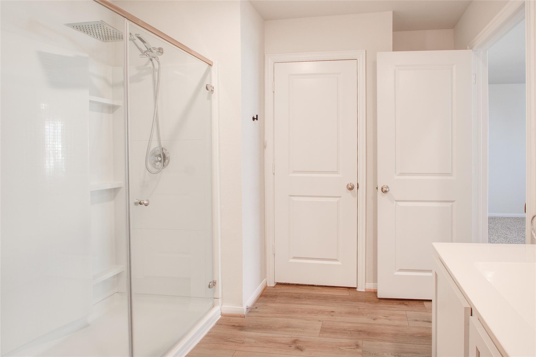 324 Kenai Dr Dr, Kyle, TX 78640