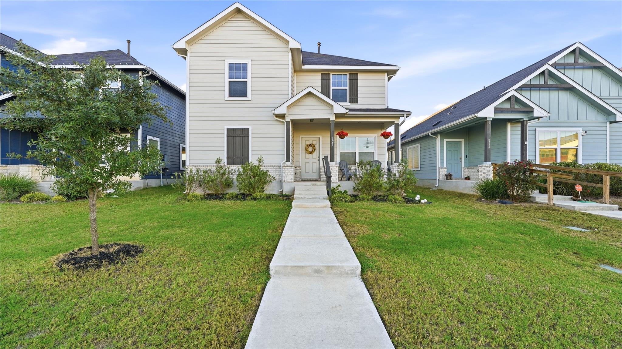 324 Kenai Dr, Kyle, TX 78640