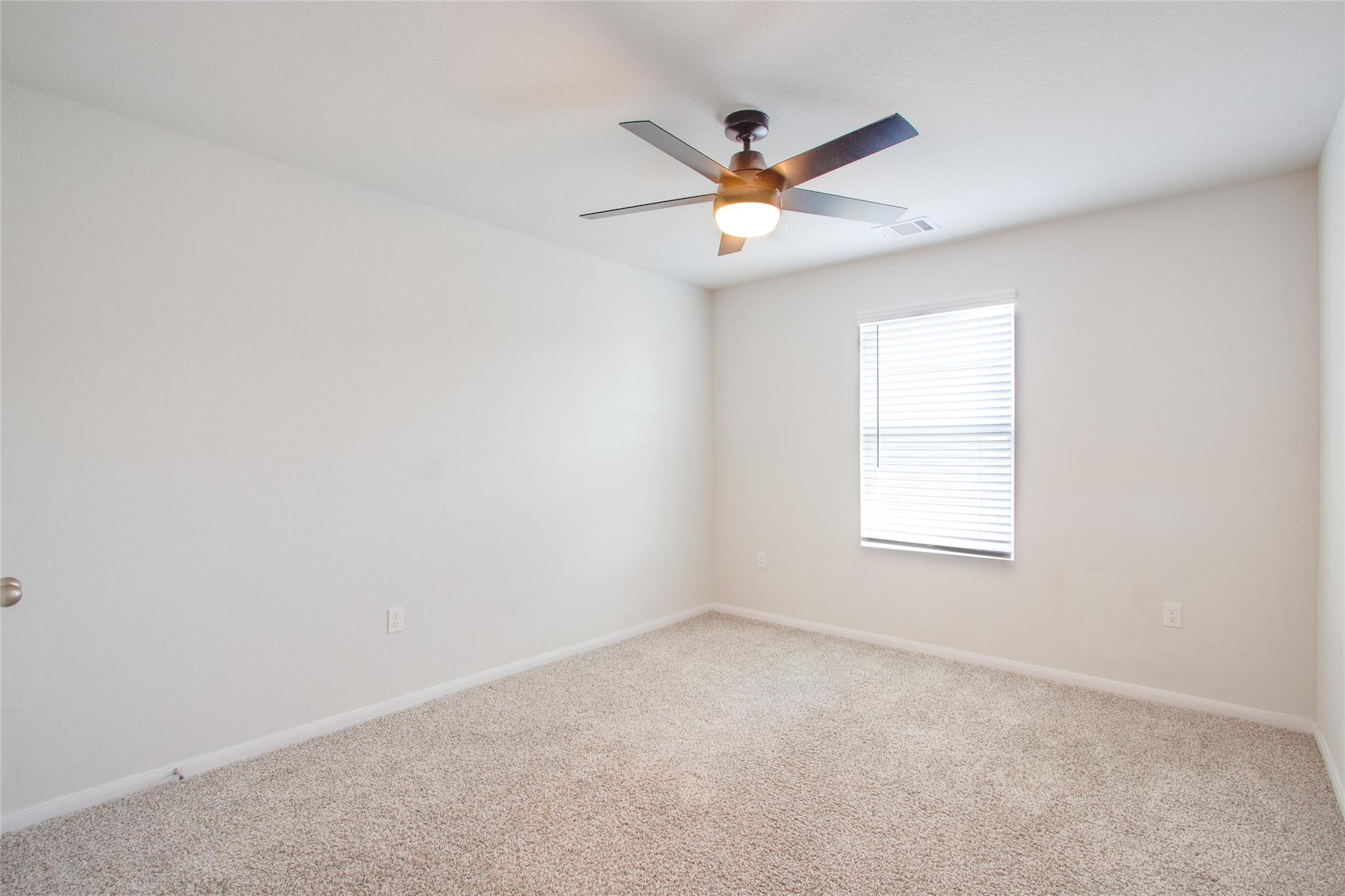 324 Kenai Dr Dr, Kyle, TX 78640