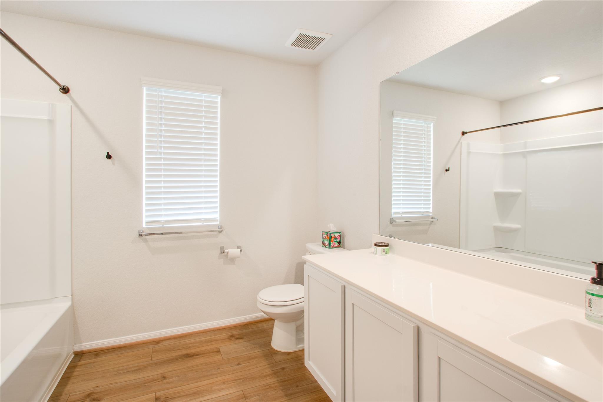 324 Kenai Dr Dr, Kyle, TX 78640