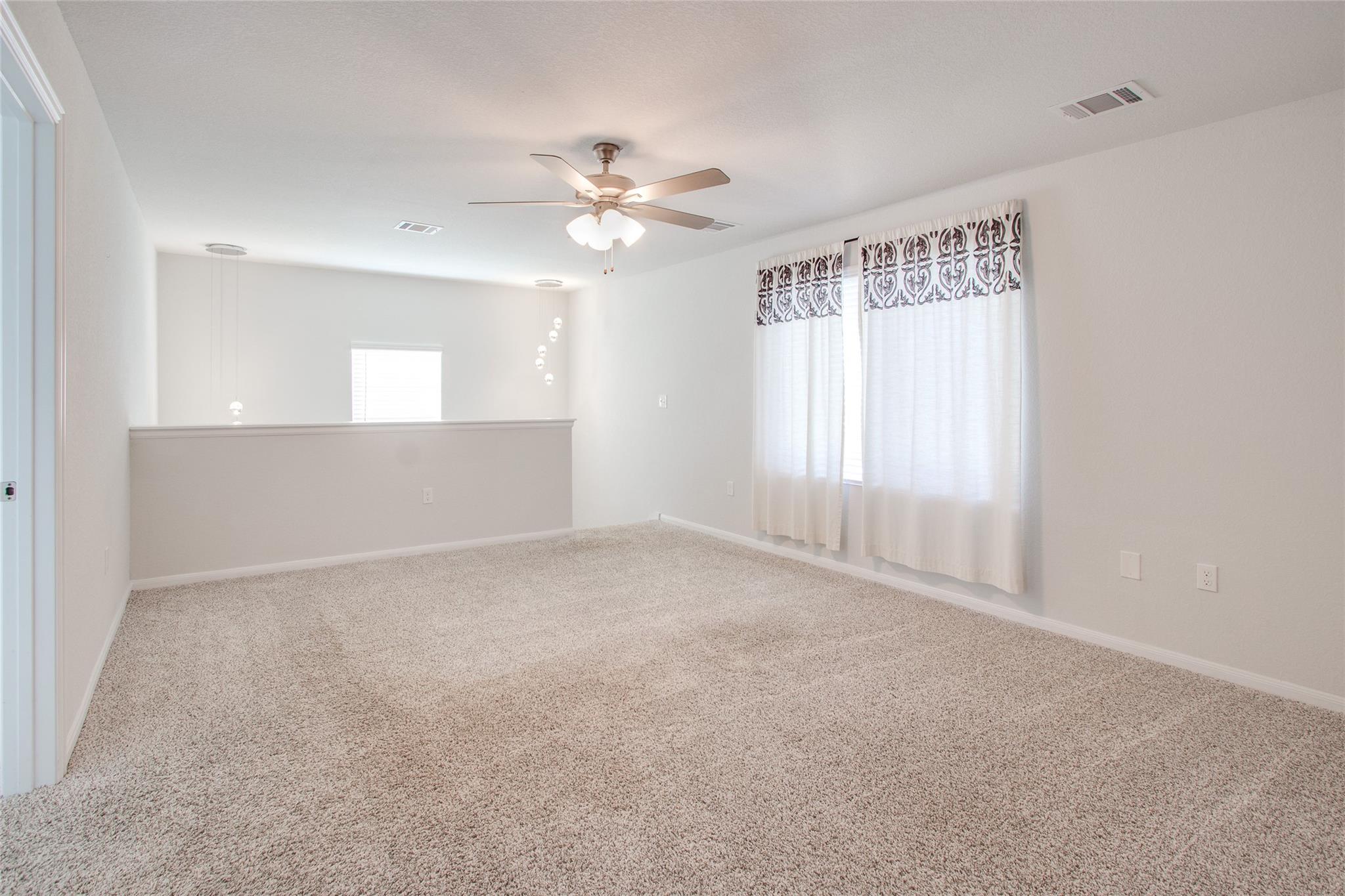 324 Kenai Dr Dr, Kyle, TX 78640