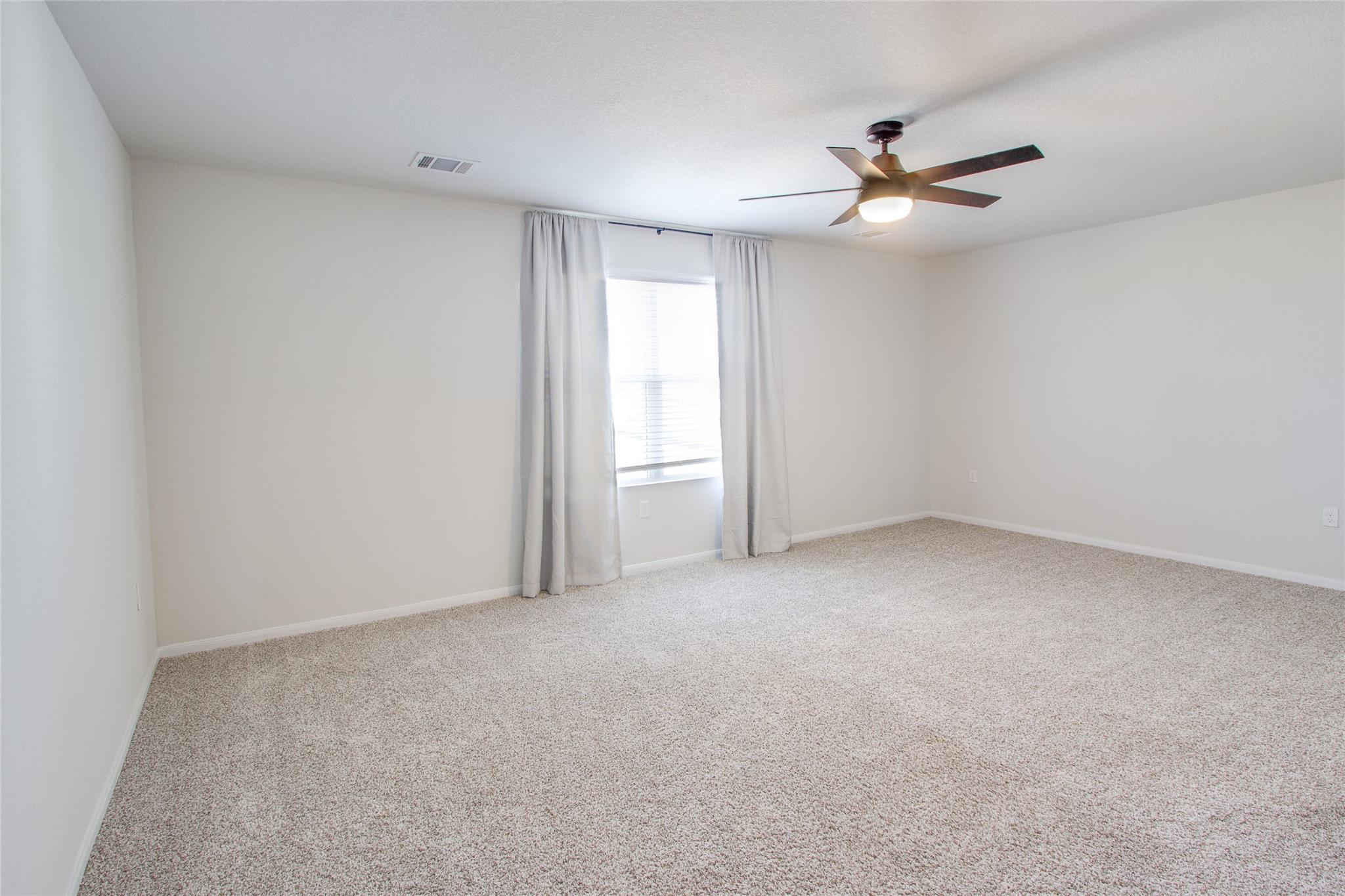 324 Kenai Dr Dr, Kyle, TX 78640