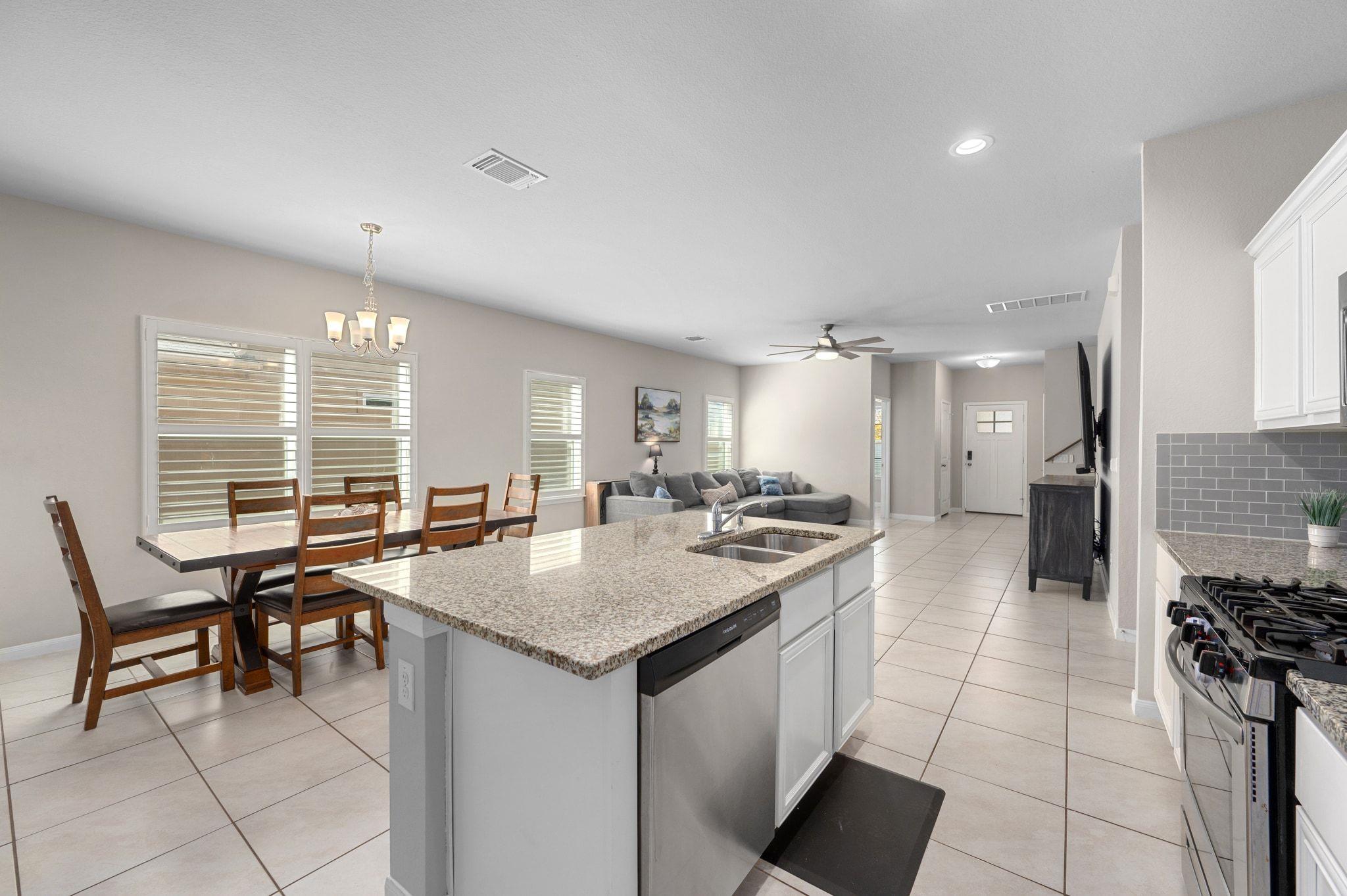 6701 Janes Ranch Rd, Austin, TX 78744