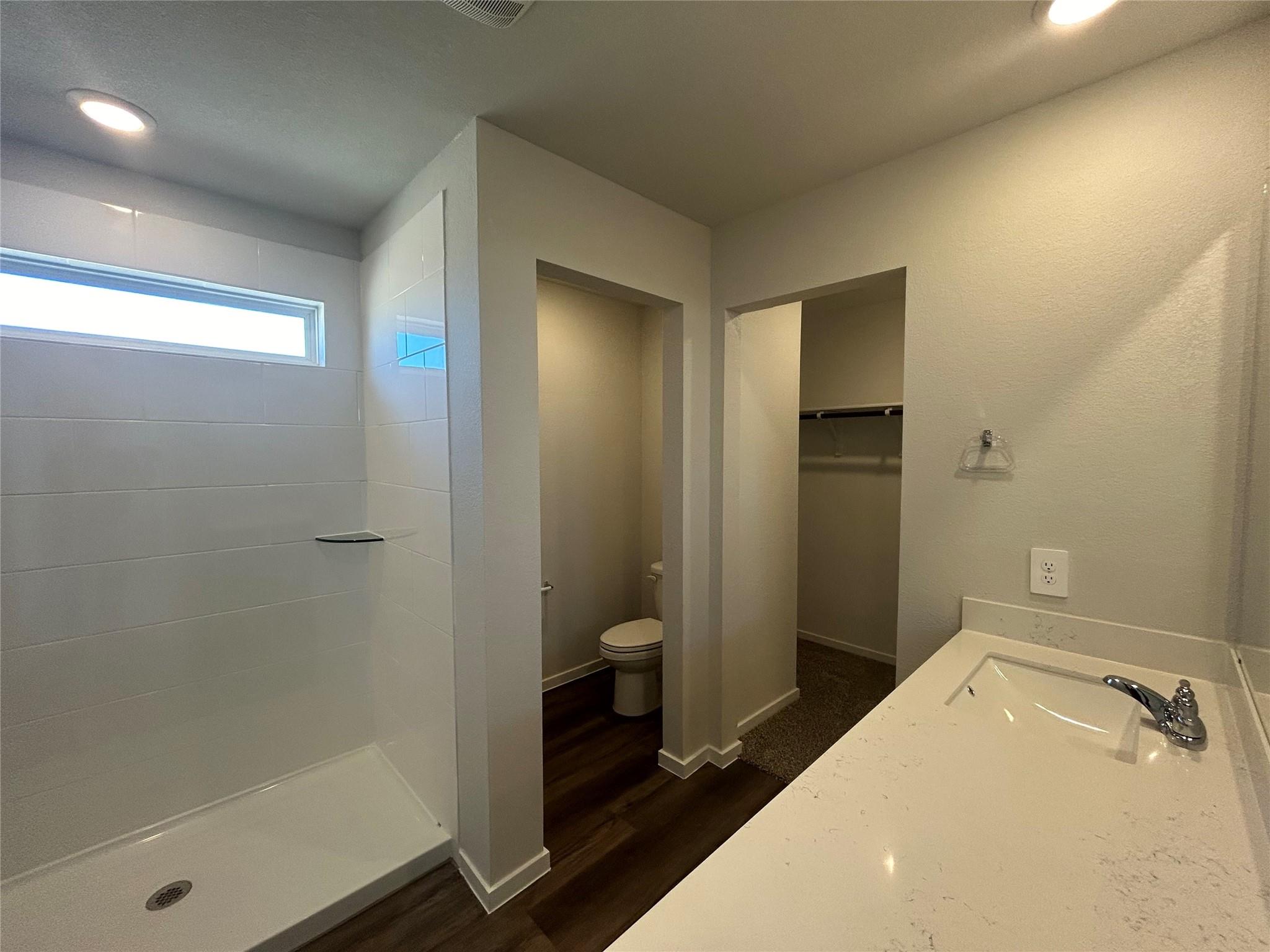 206 Perry Pl, Rockdale, TX 76567