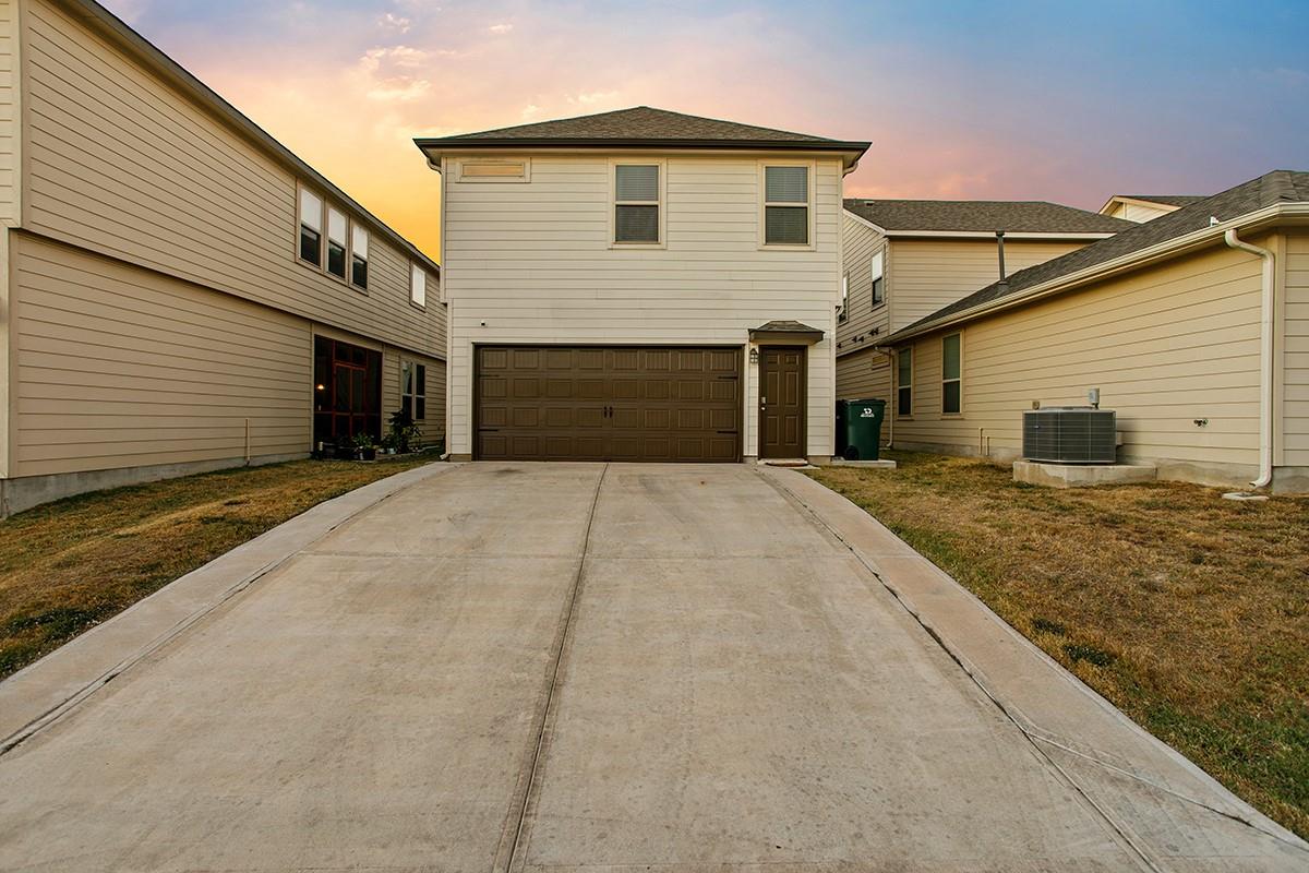 221 Diamond Point Dr, Dripping Springs, TX 78620