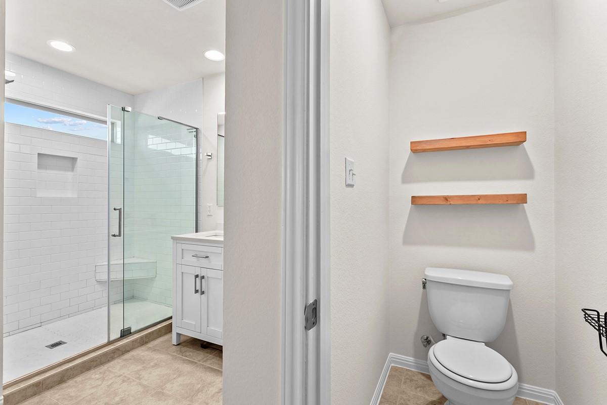 221 Diamond Point Dr, Dripping Springs, TX 78620