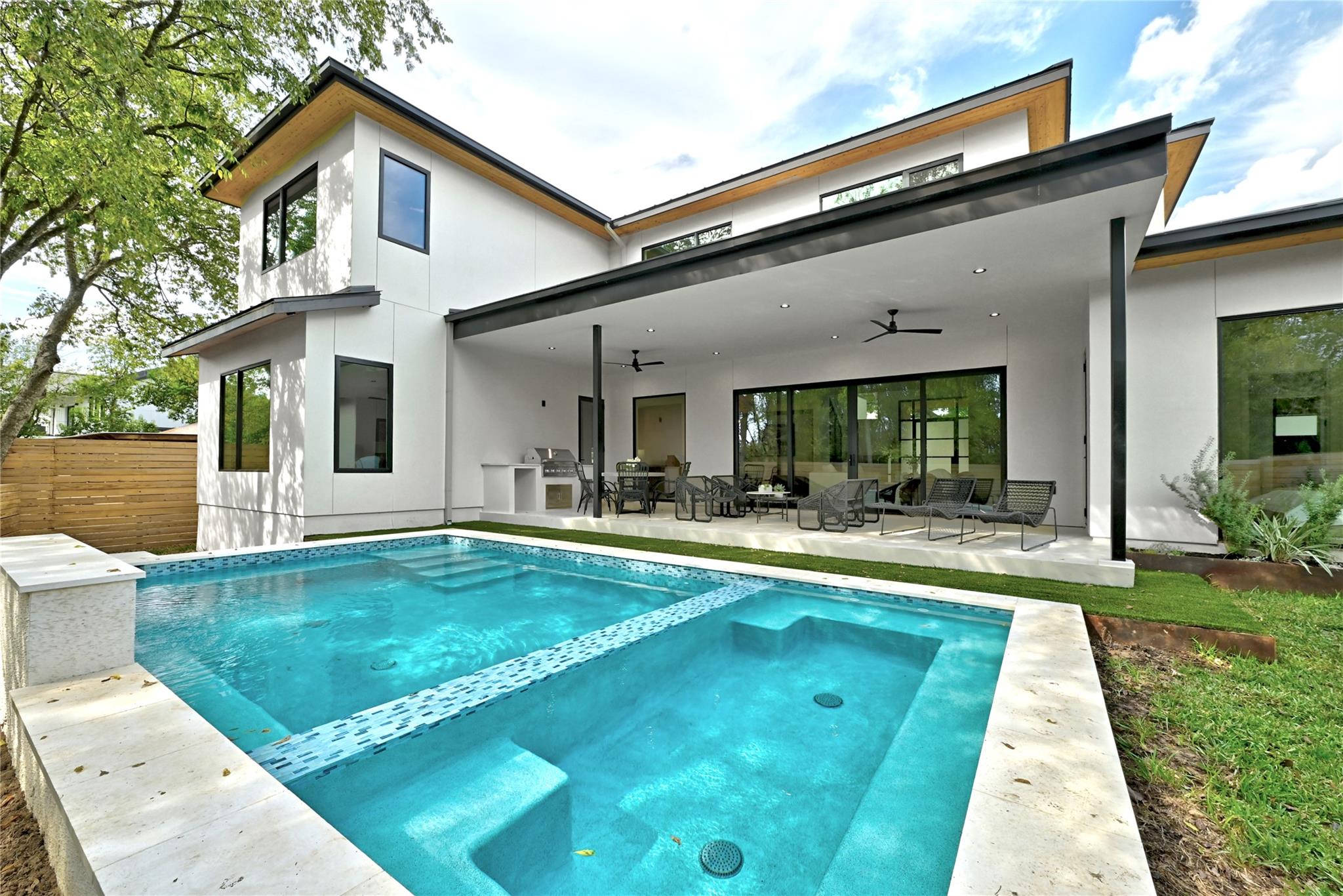 1503 Barn Swallow Dr, Austin, TX 78746