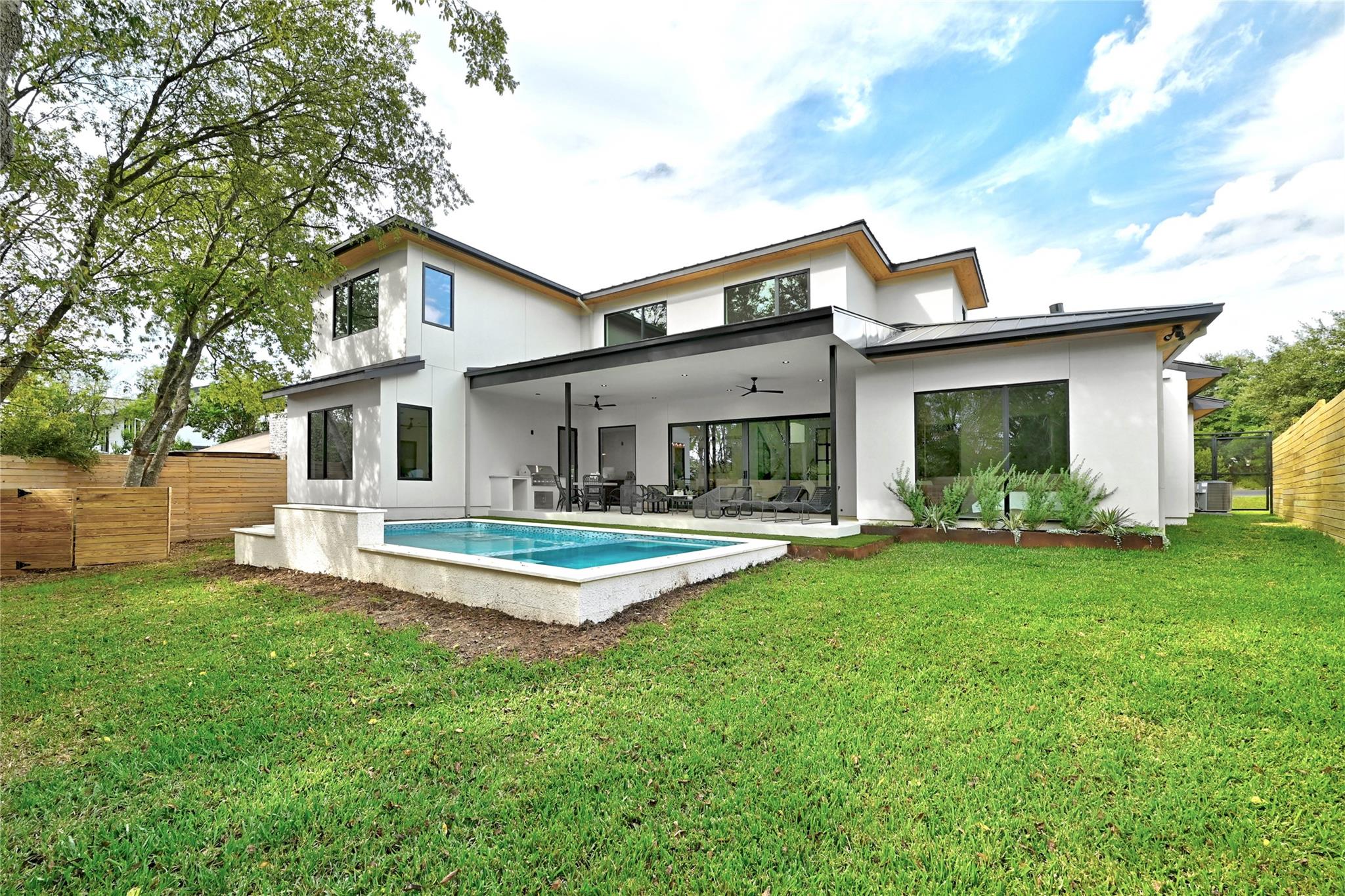 1503 Barn Swallow Dr, Austin, TX 78746