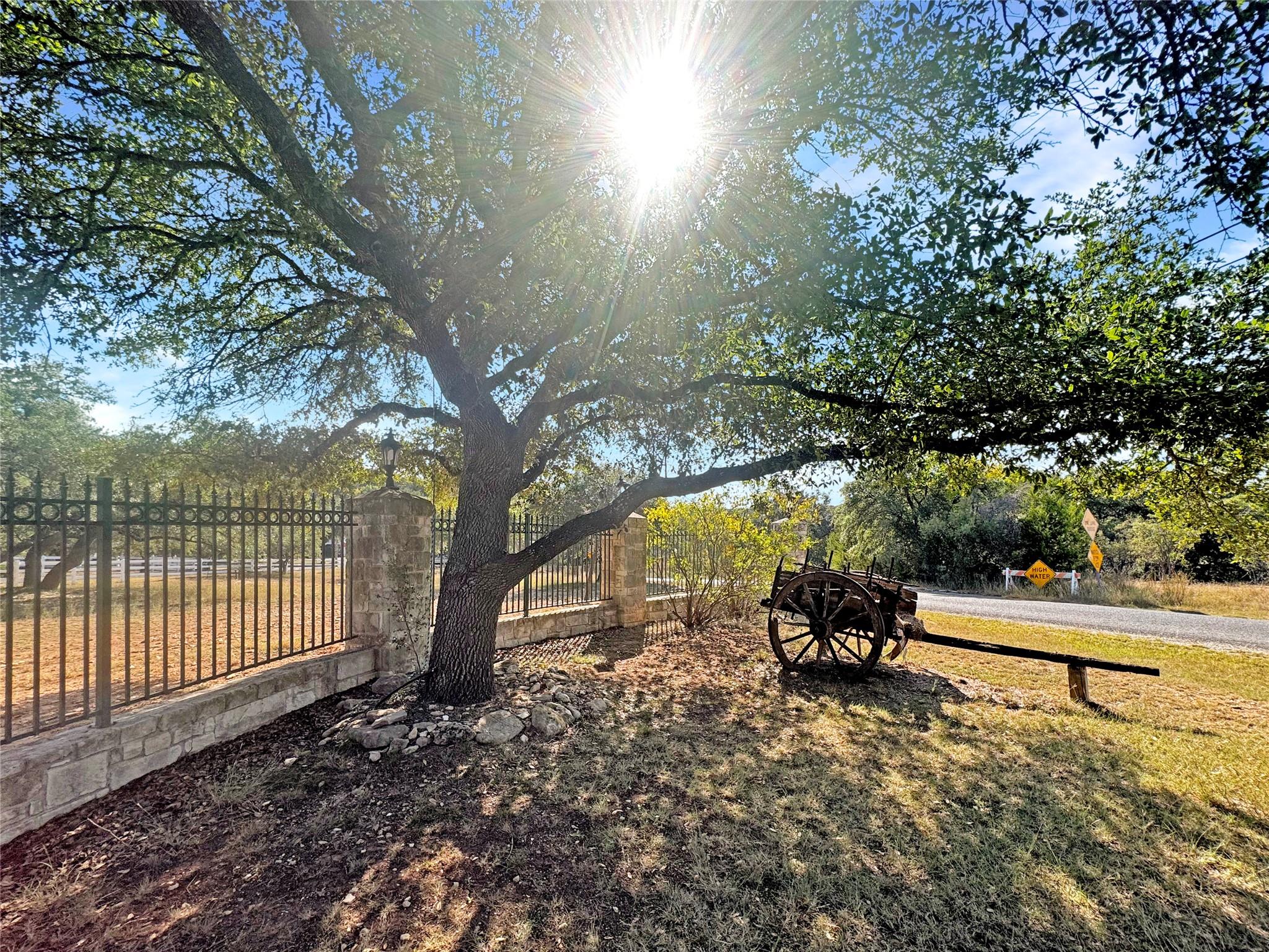 1717 Sycamore Crk, Dripping Springs, TX 78620