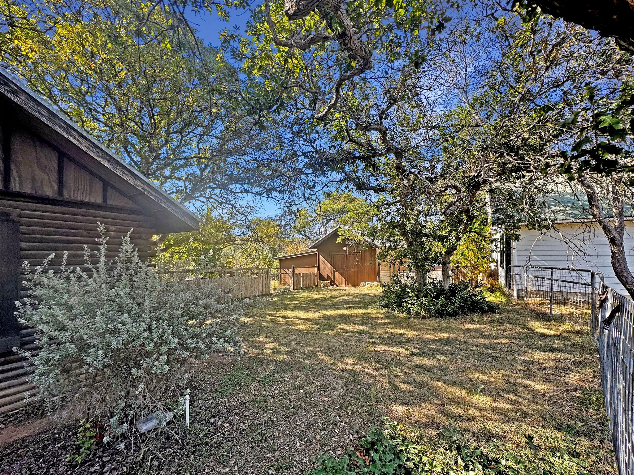 1717 Sycamore Crk, Dripping Springs, TX 78620