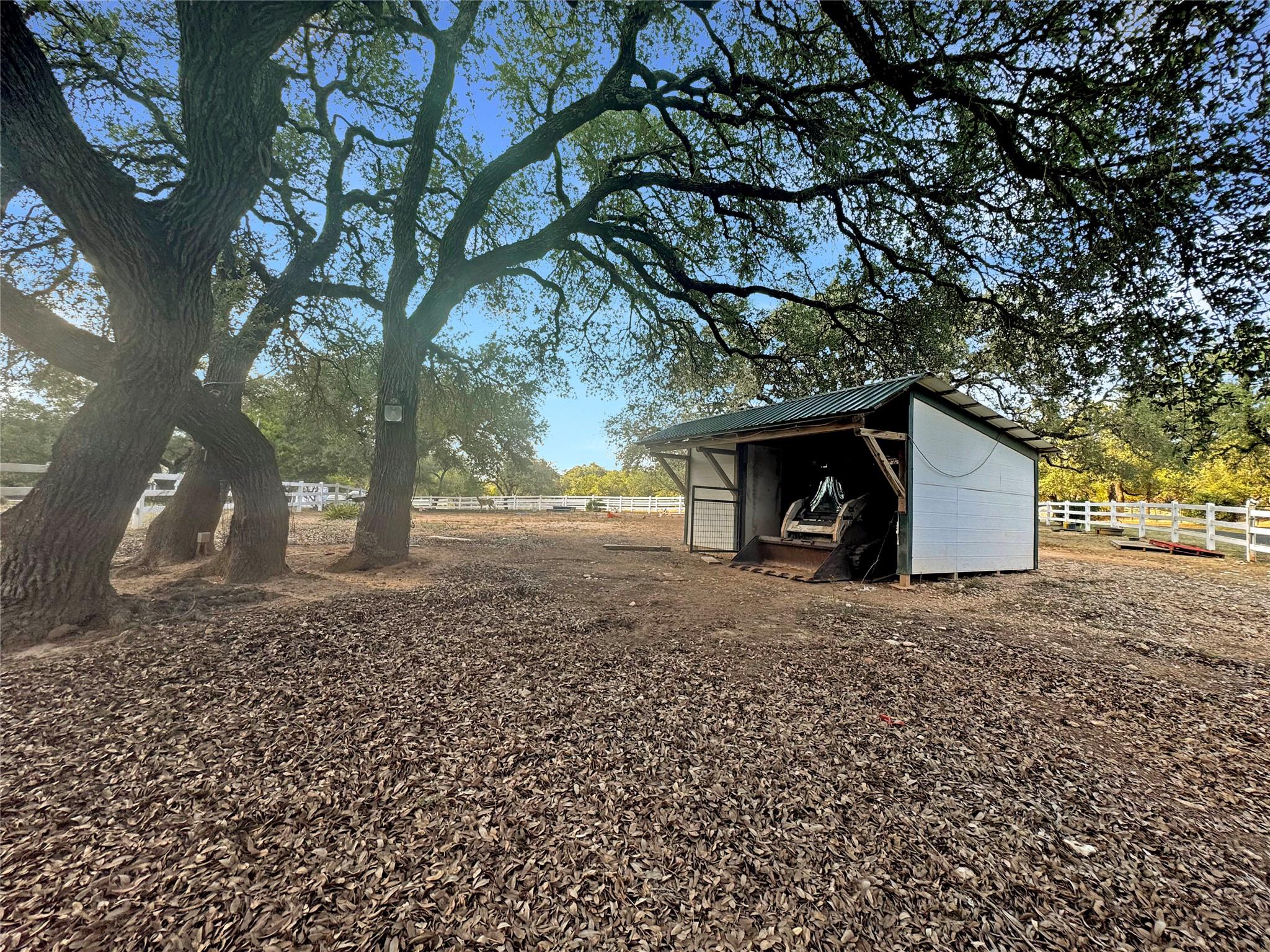 1717 Sycamore Crk, Dripping Springs, TX 78620