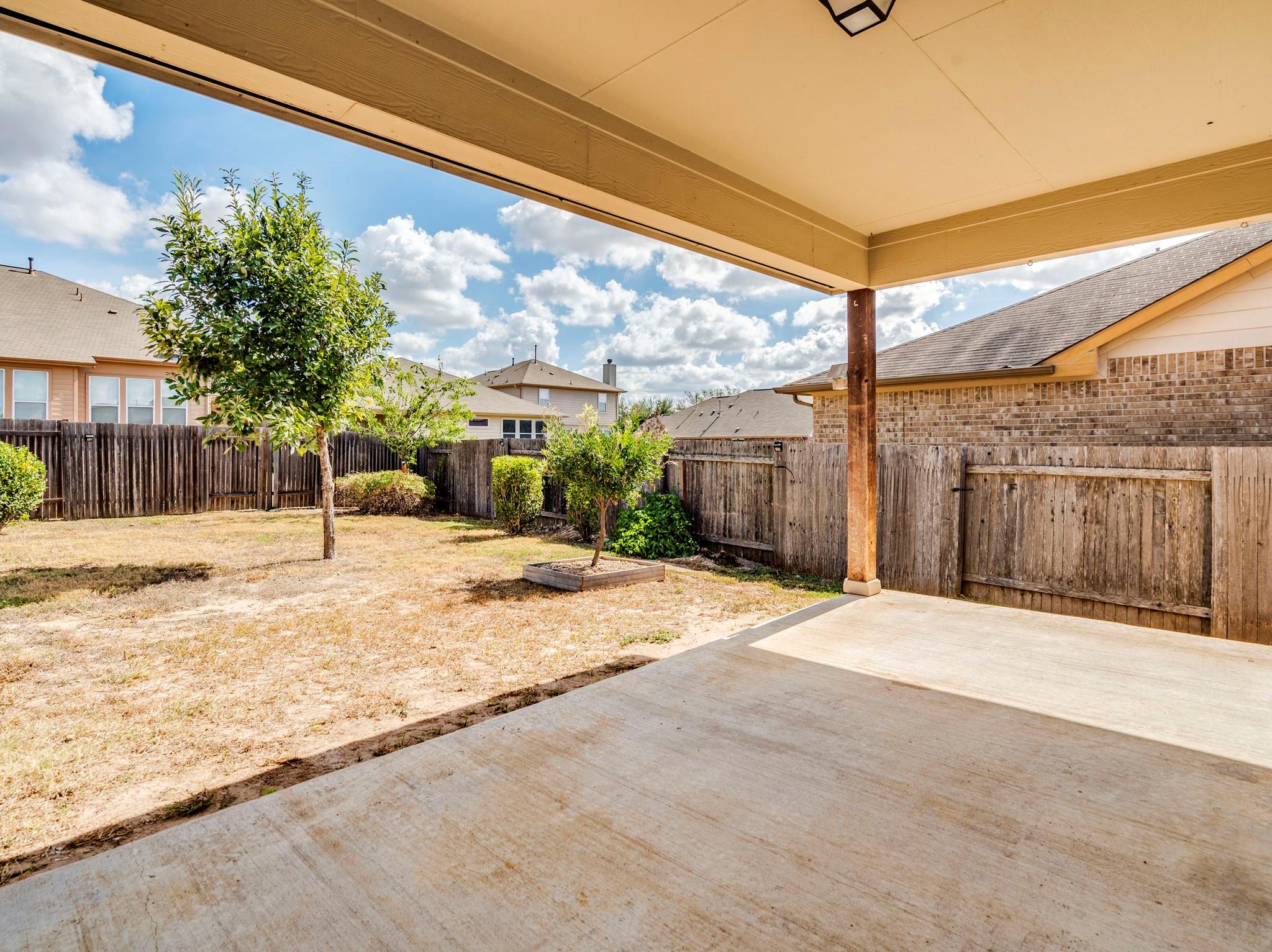 225 Razzmatazz Trl, Buda, TX 78610