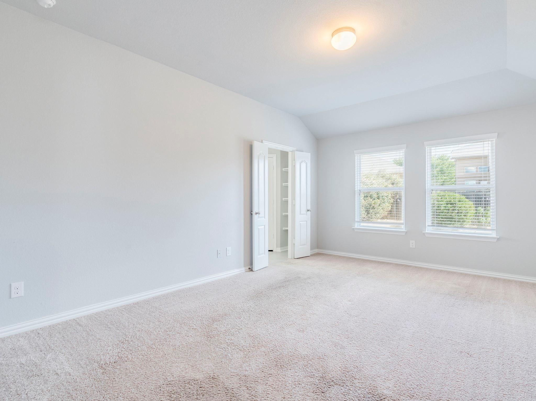 225 Razzmatazz Trl, Buda, TX 78610