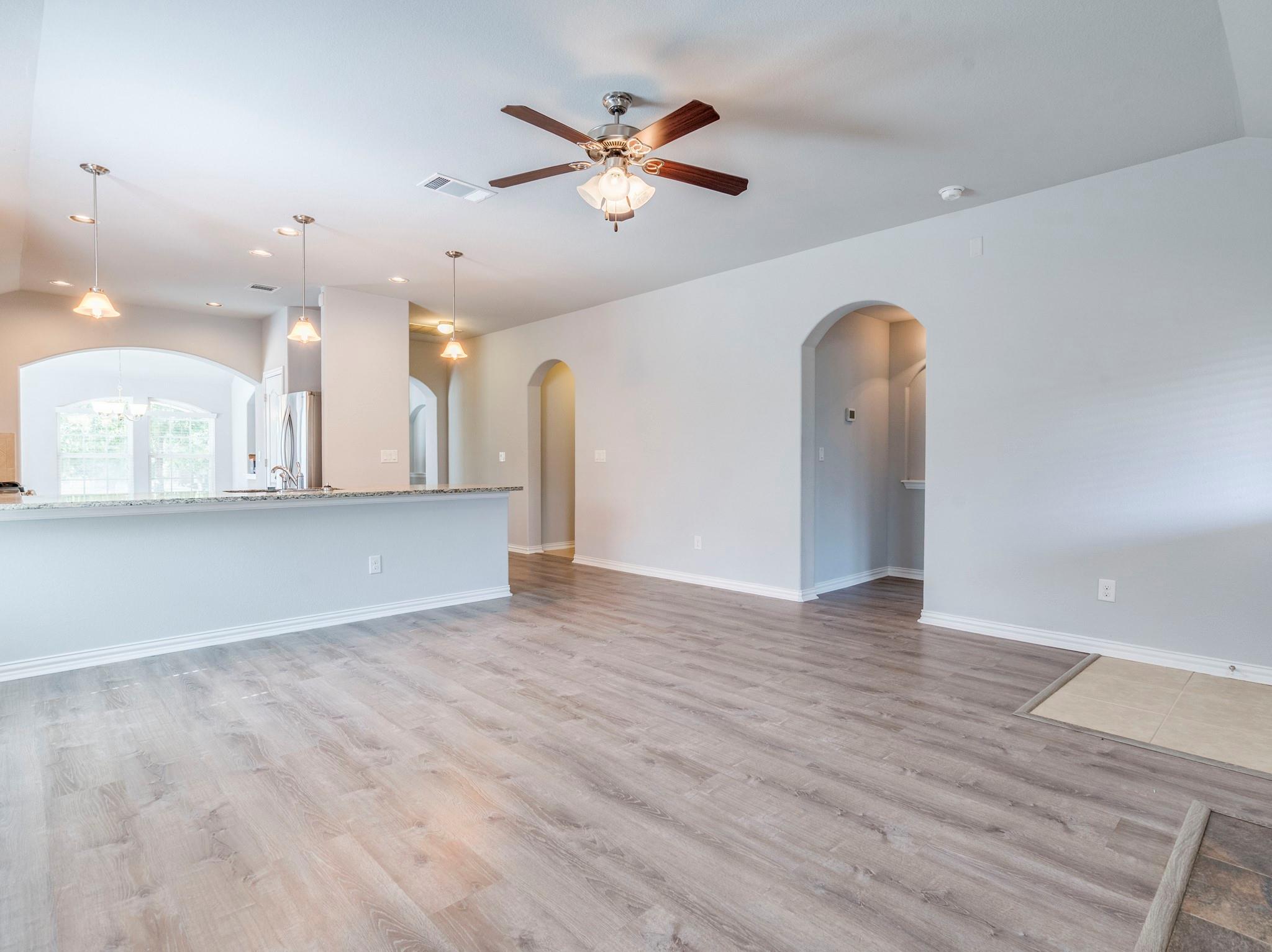 225 Razzmatazz Trl, Buda, TX 78610