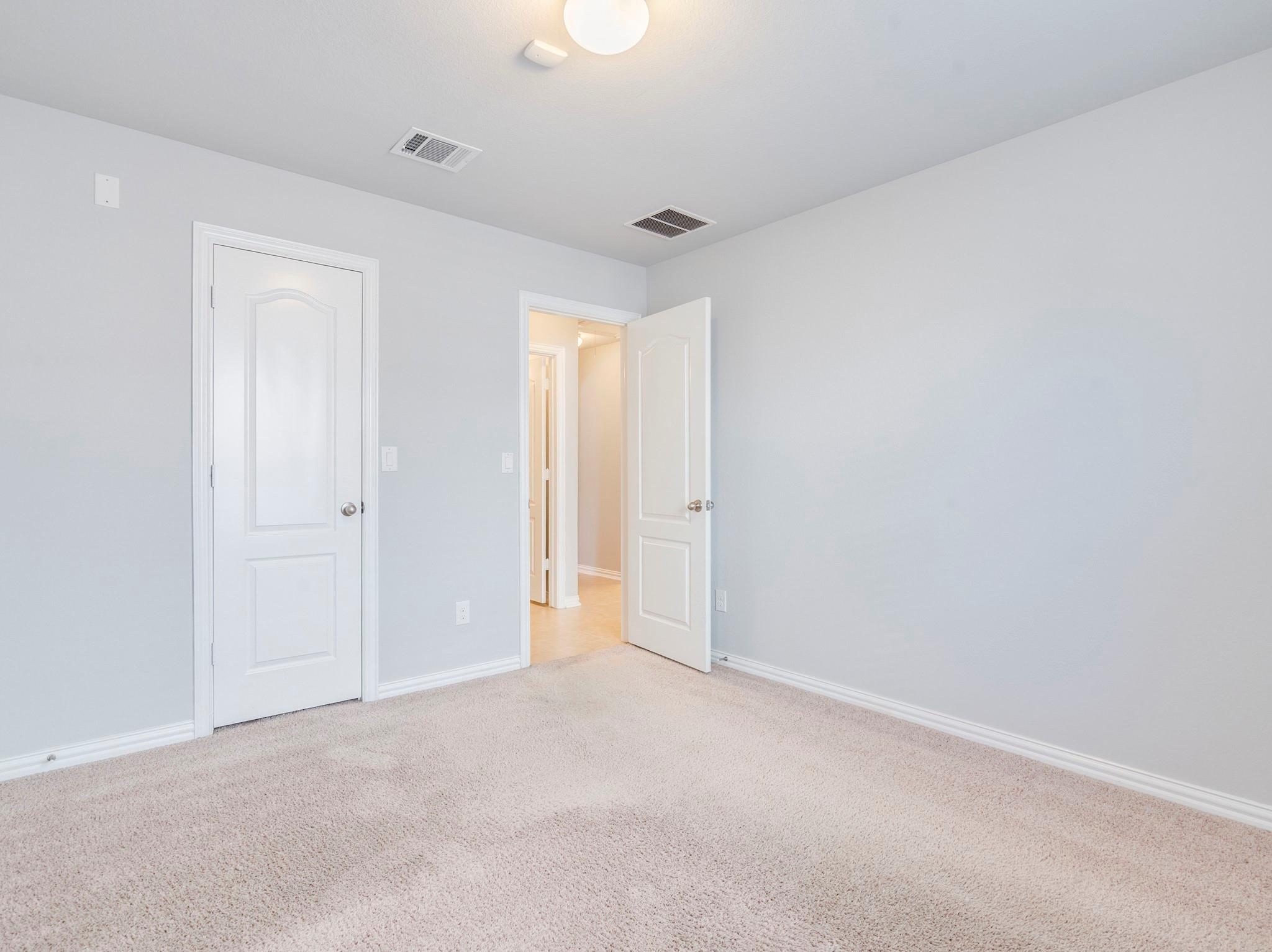 225 Razzmatazz Trl, Buda, TX 78610