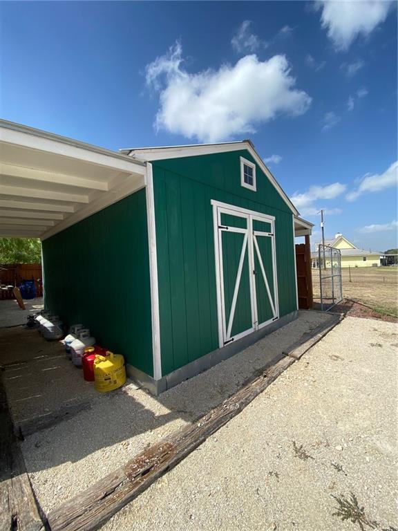 680 Grant Harris Rd, San Marcos, TX 78666