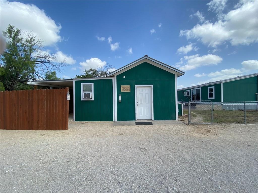 680 Grant Harris Rd, San Marcos, TX 78666