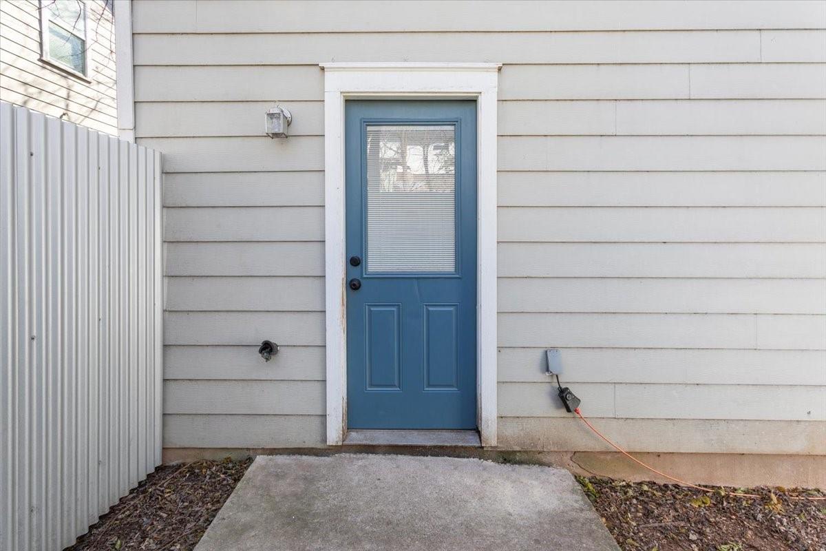 1210 E M Franklin Ave # B, Austin, TX 78721