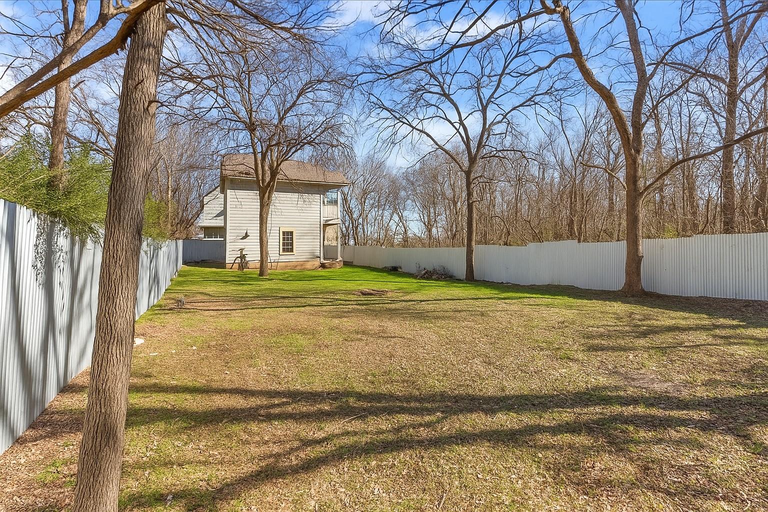 1210 E M Franklin Ave # B, Austin, TX 78721