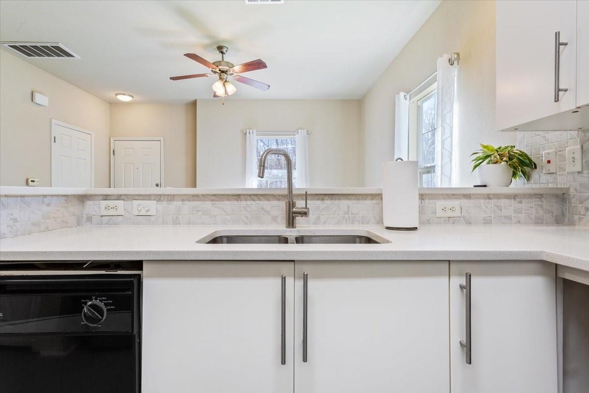 1210 E M Franklin Ave # B, Austin, TX 78721